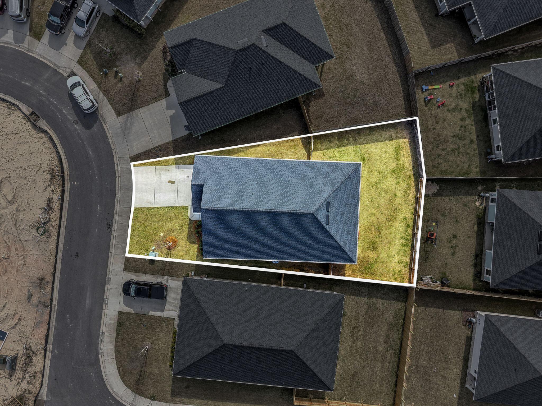 THE BLUFFS AT LAFAYETTE - Residential