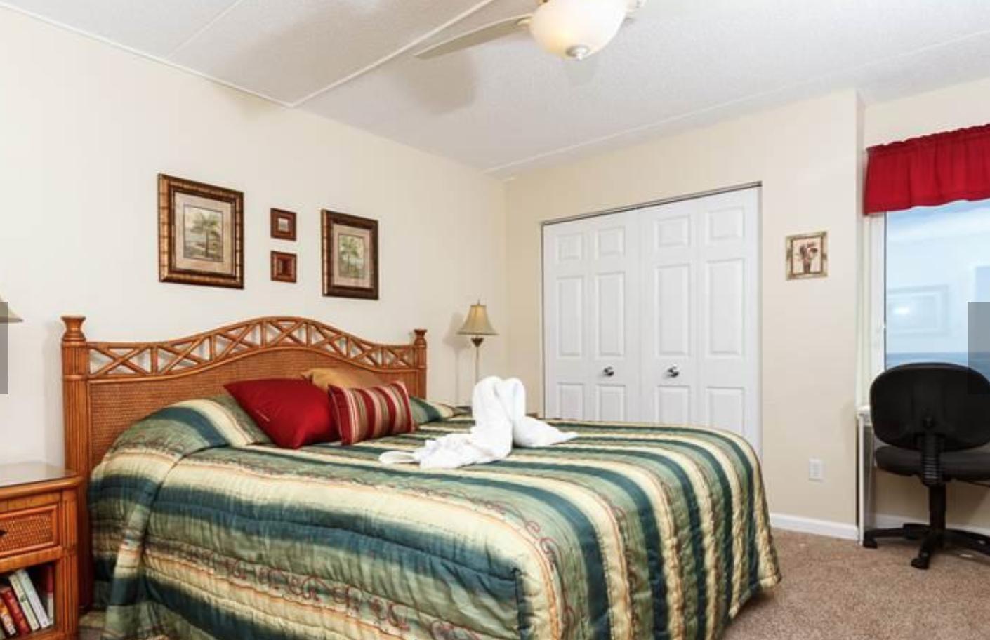 ISLAND ECHO CONDO - Residential