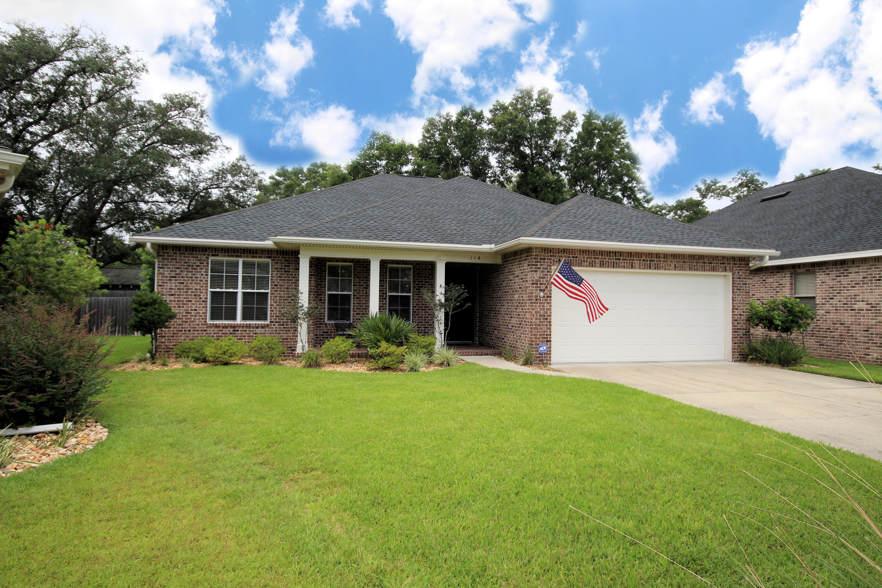 ARROWHEAD - Residential