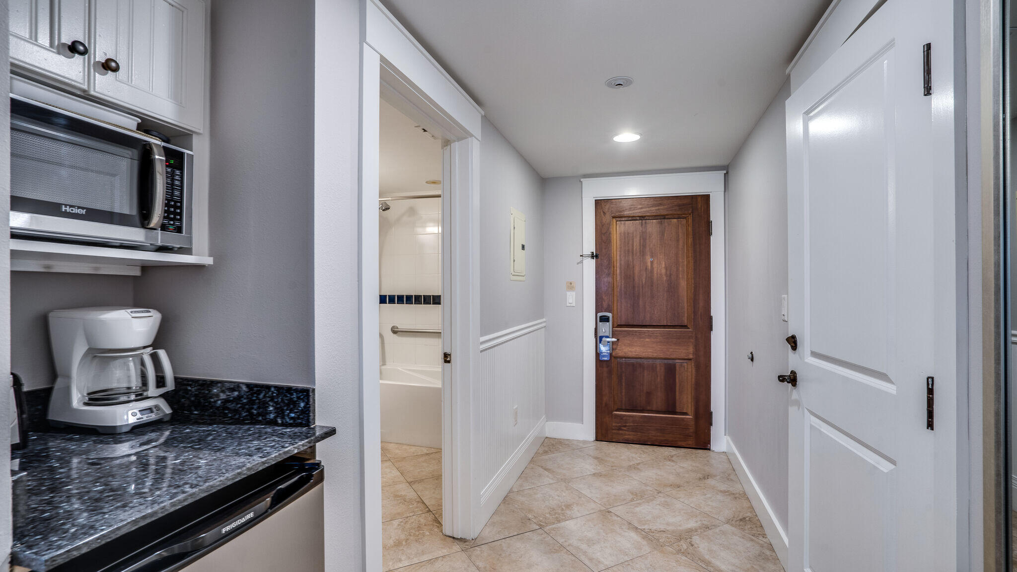 OBSERVATION POINT - Residential