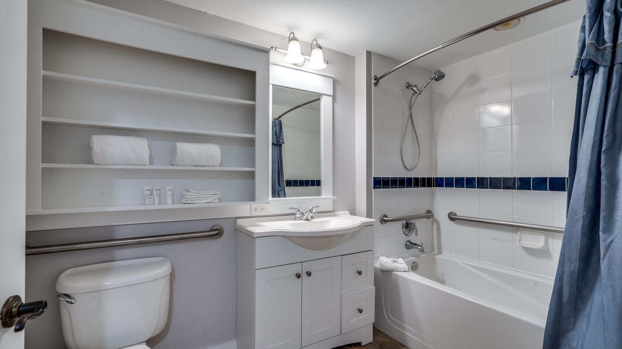 OBSERVATION POINT - Residential