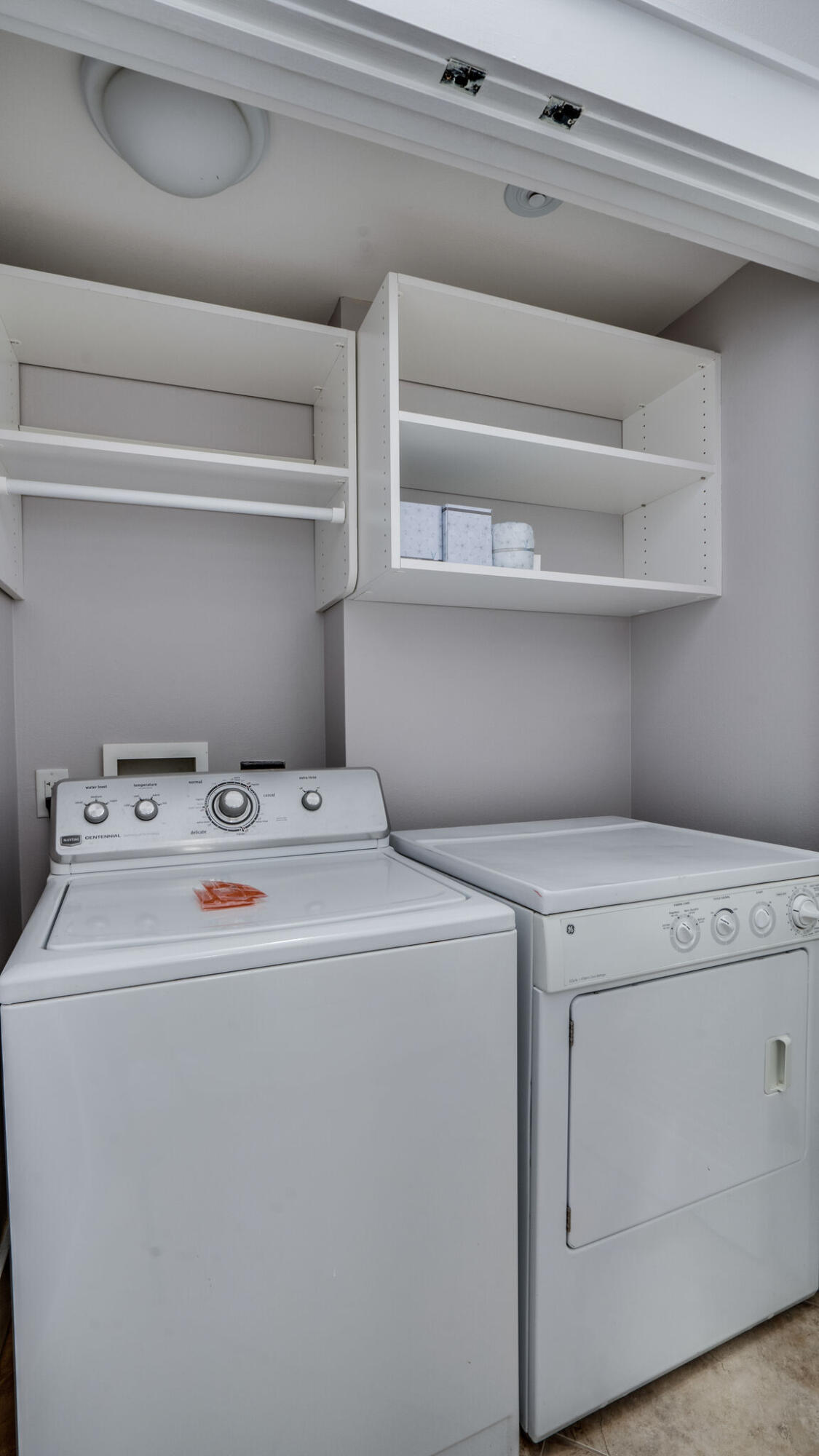 OBSERVATION POINT - Residential