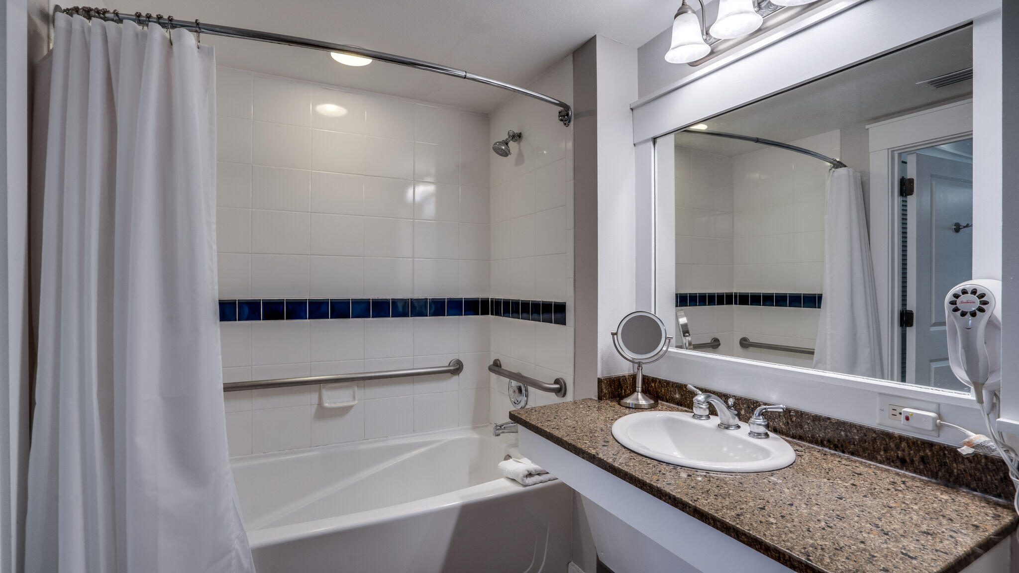 OBSERVATION POINT - Residential