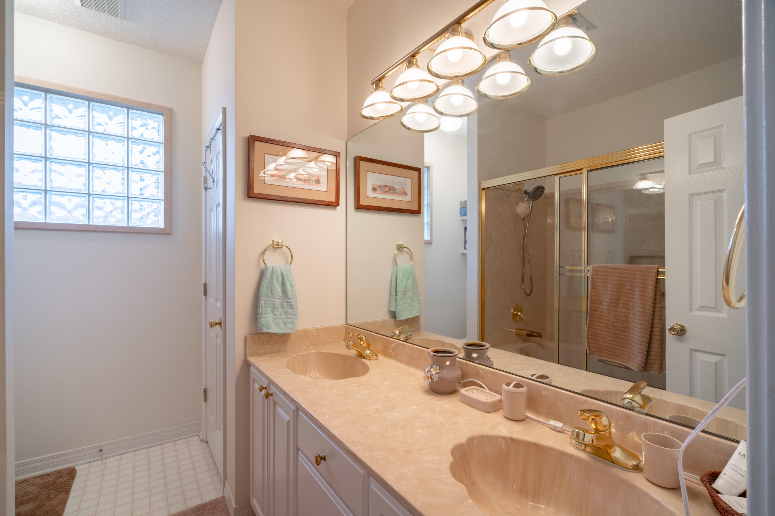 VALPARAISO PLAT 6 - Residential