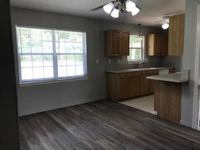 GRANDVIEW HEIGHTS - Residential Lease