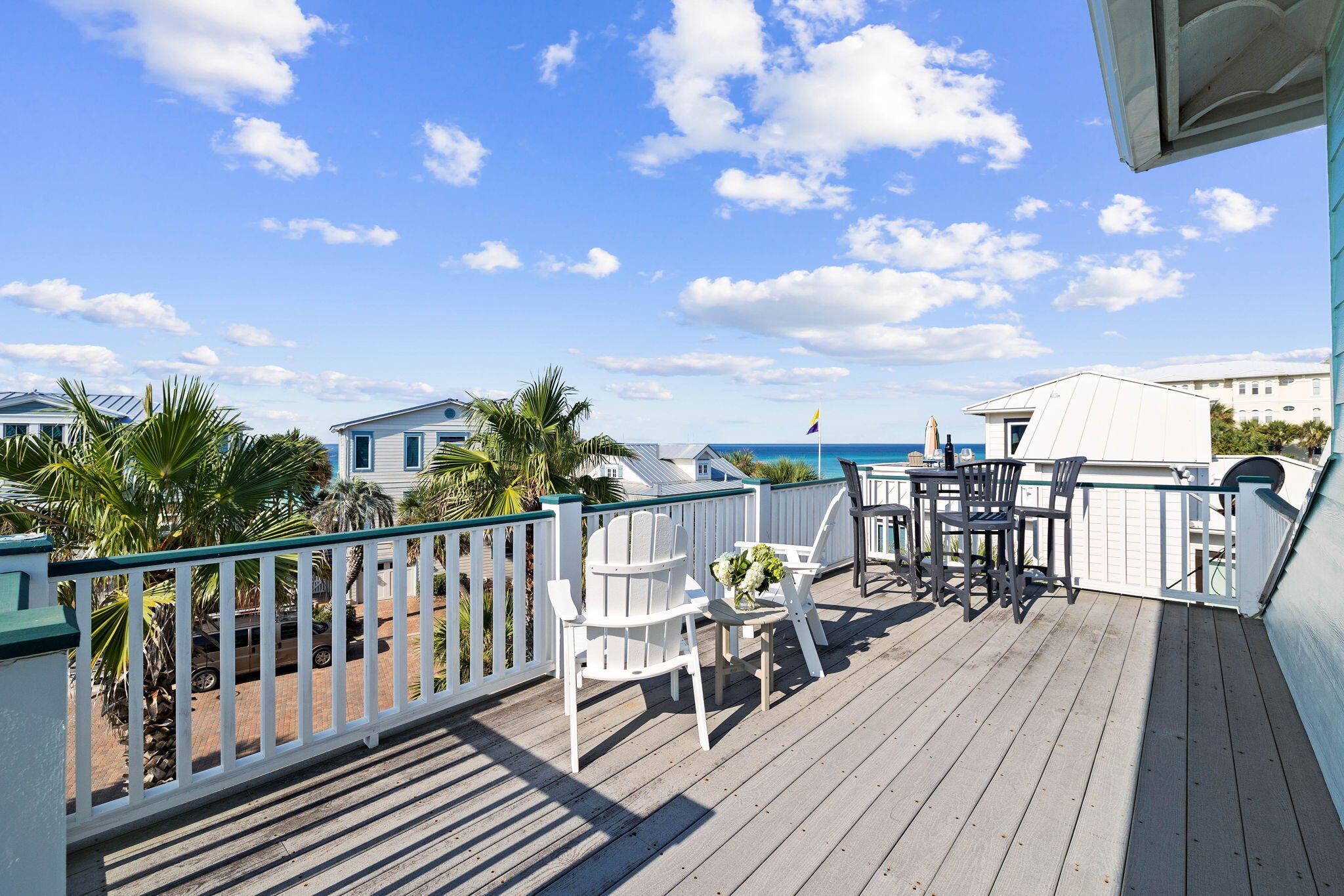 SUNRISE BEACH - Residential