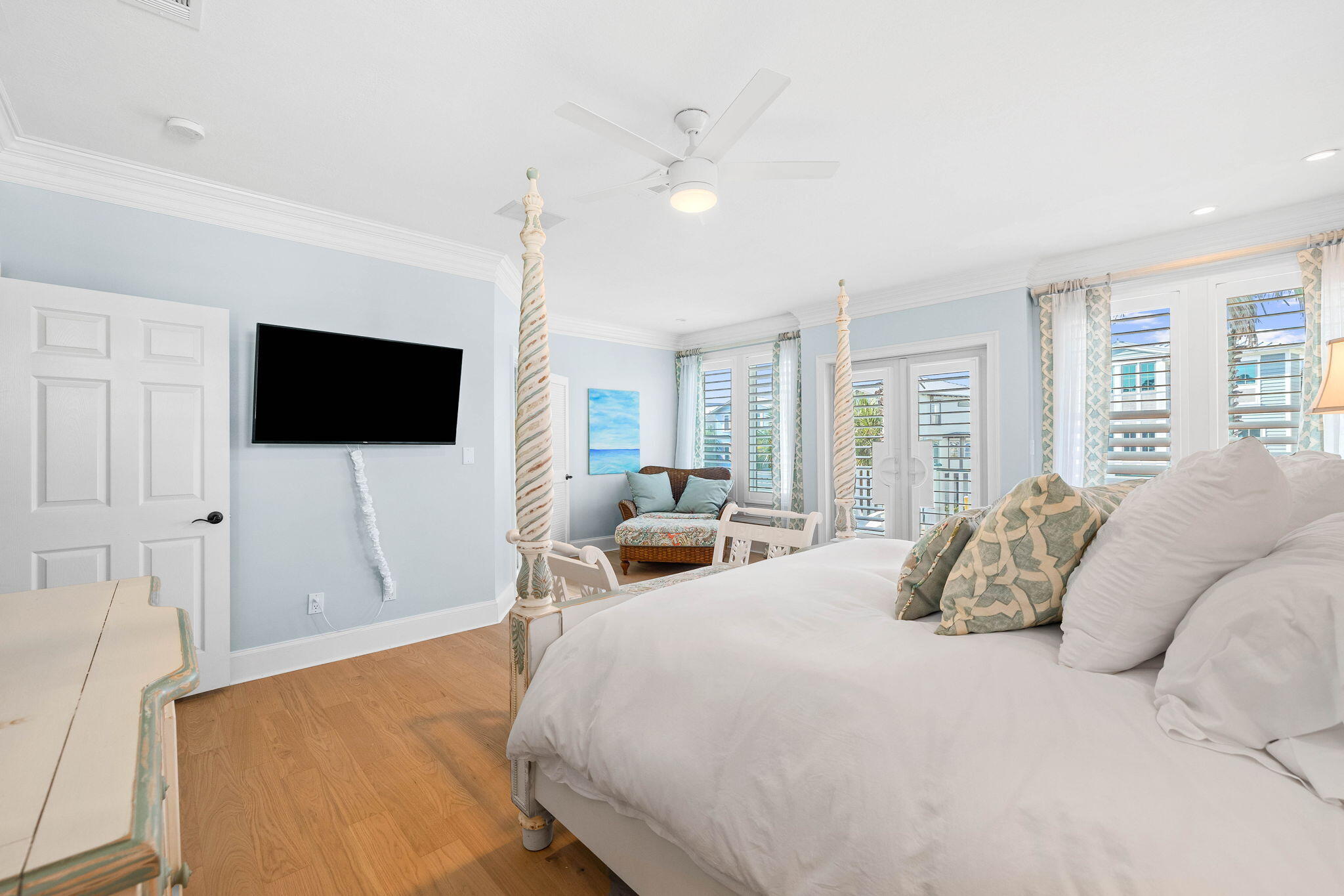 SUNRISE BEACH - Residential