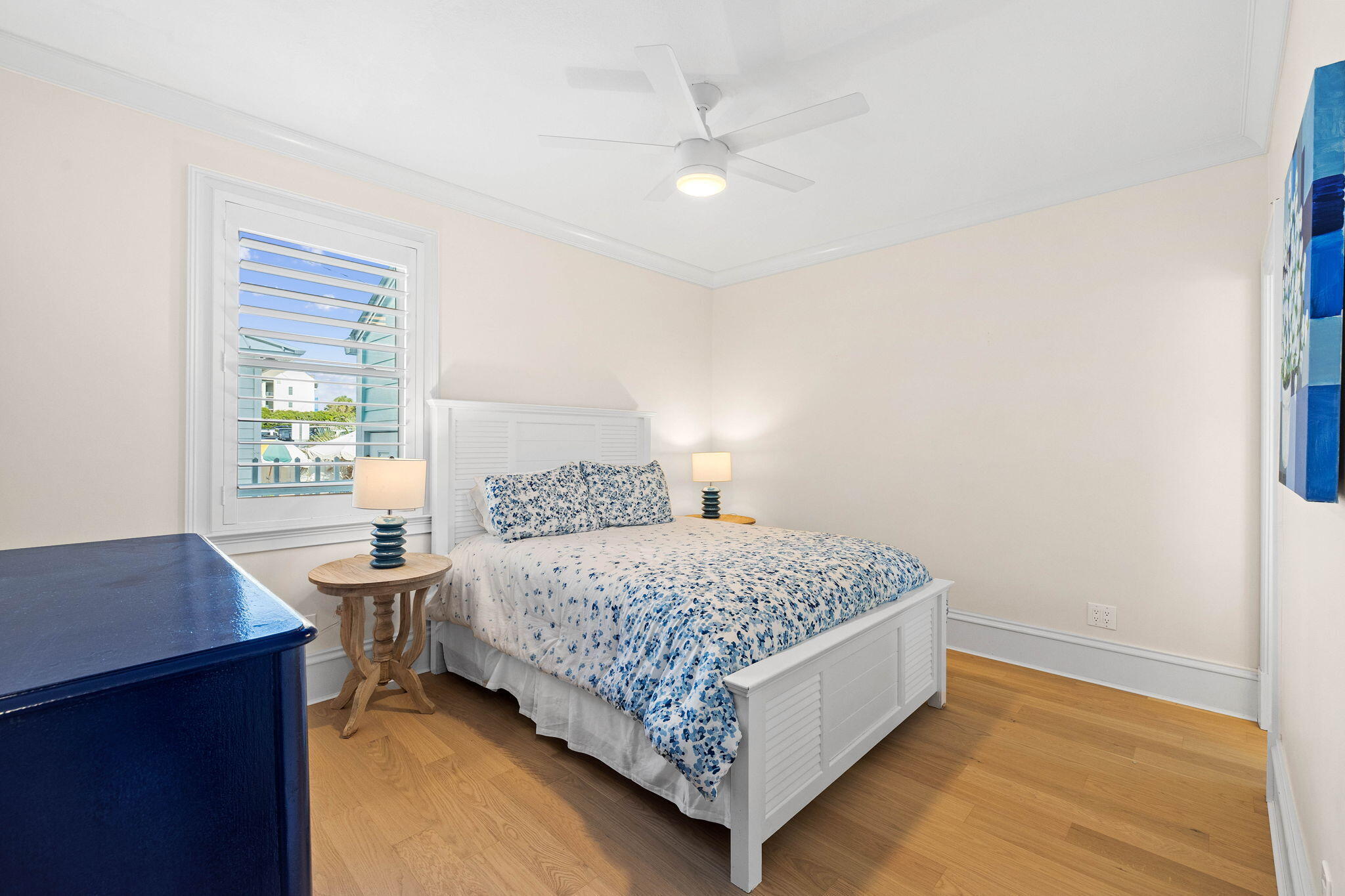SUNRISE BEACH - Residential
