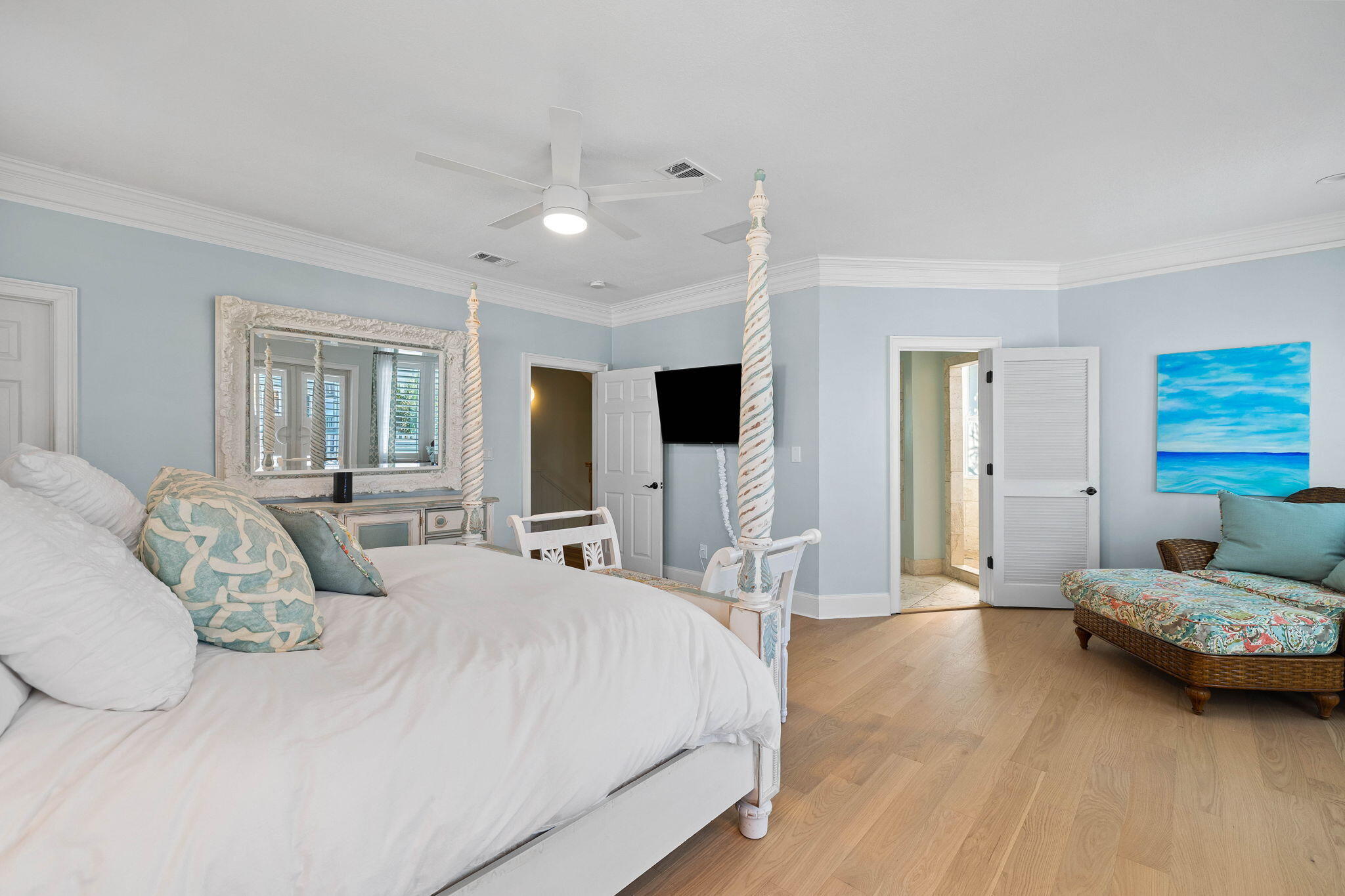 SUNRISE BEACH - Residential