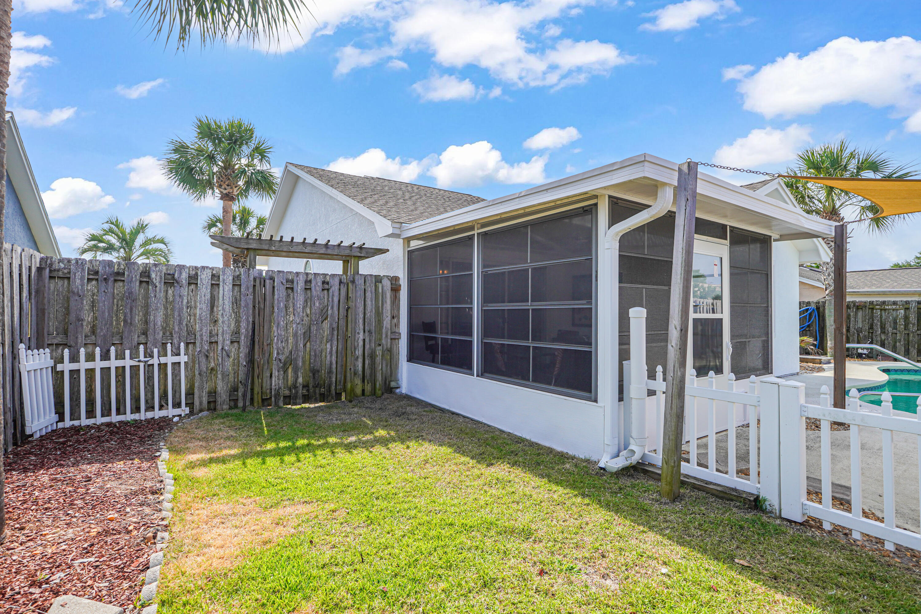 Seaclusion Beach - Residential