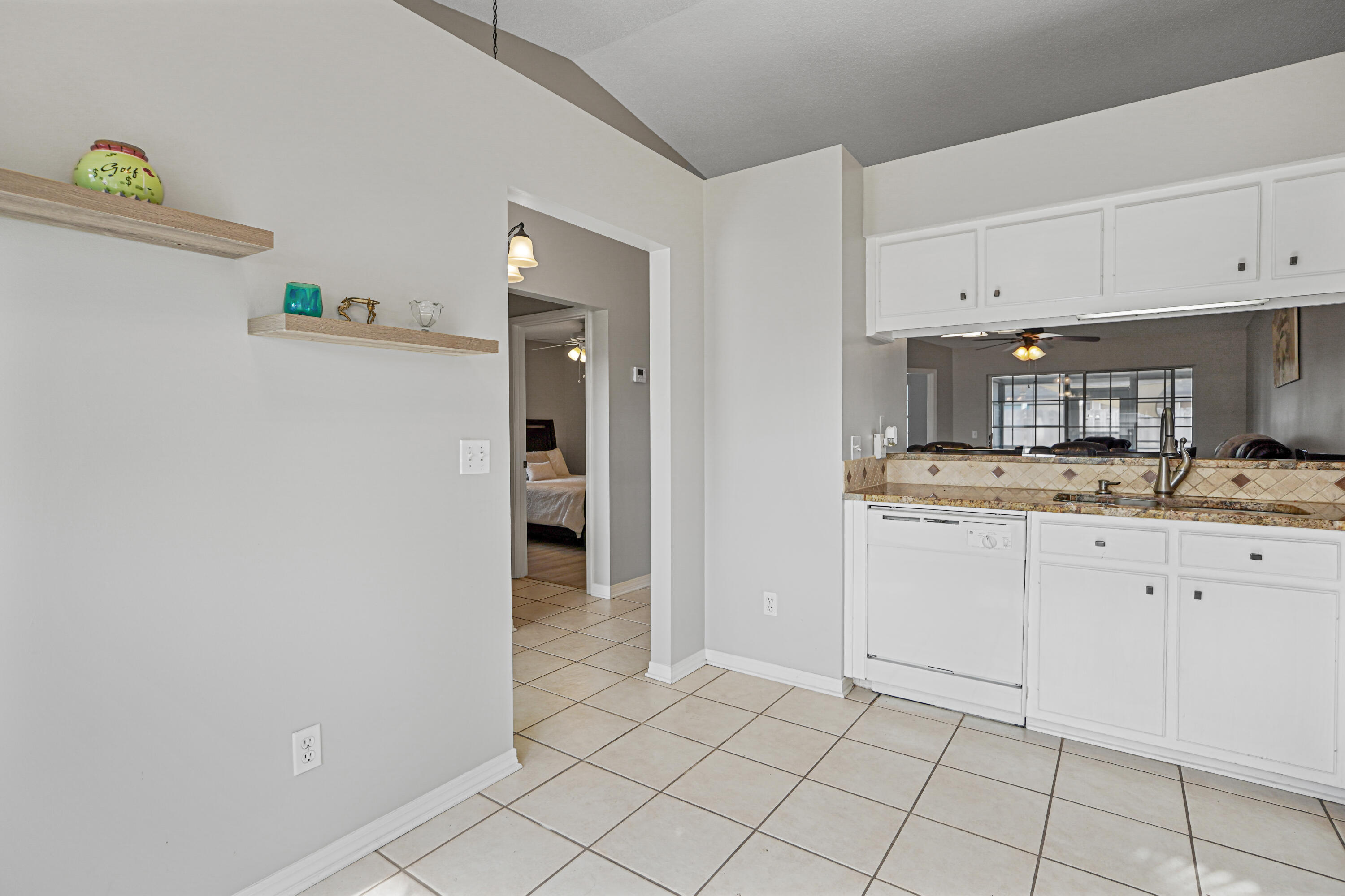 Seaclusion Beach - Residential