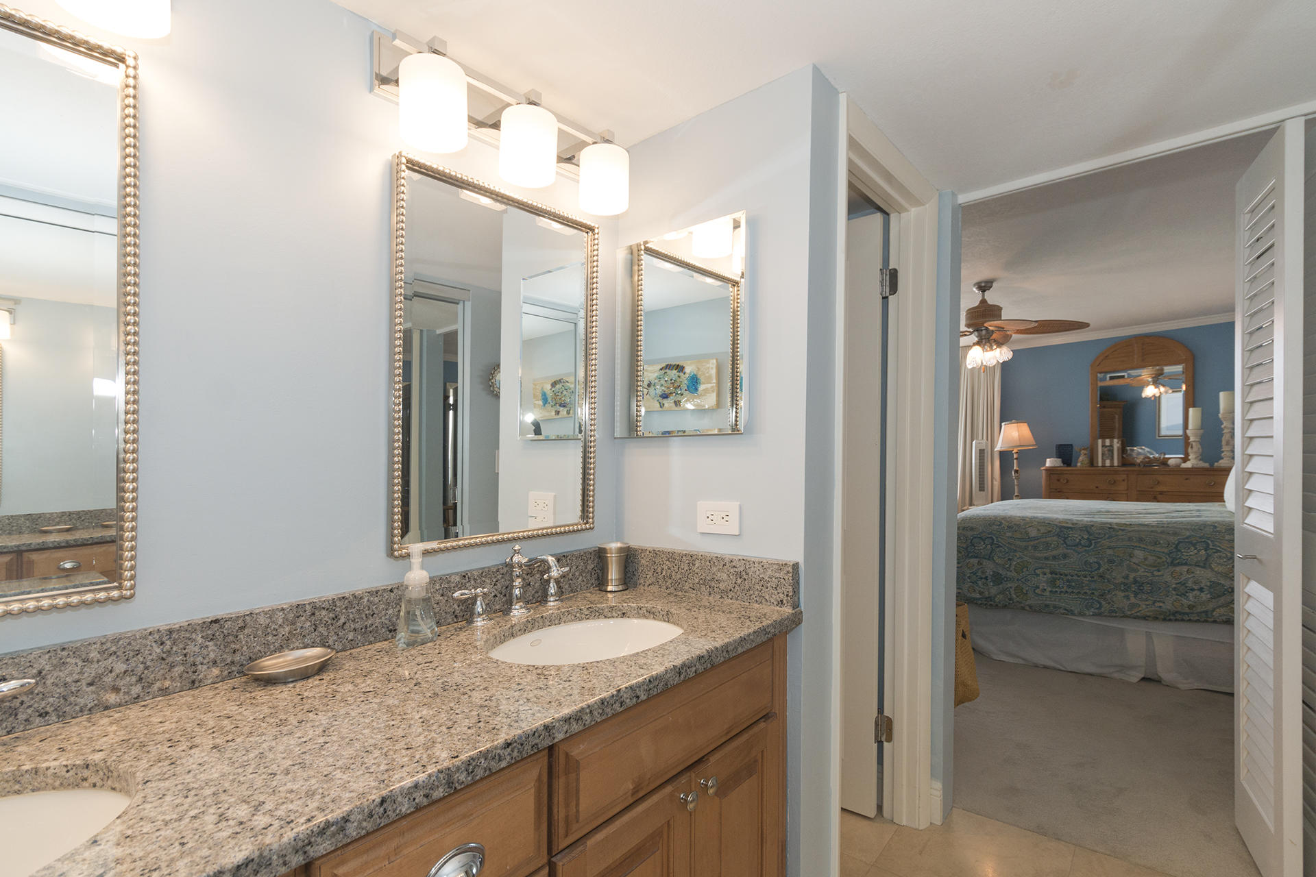 MAINSAIL CONDO PH 1 - Residential