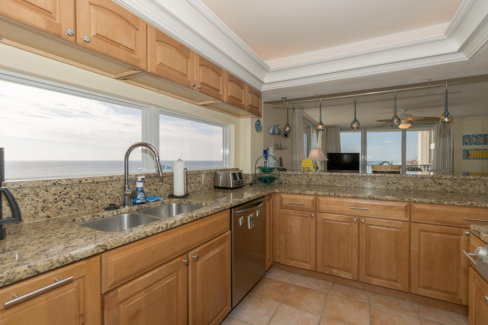 MAINSAIL CONDO PH 1 - Residential