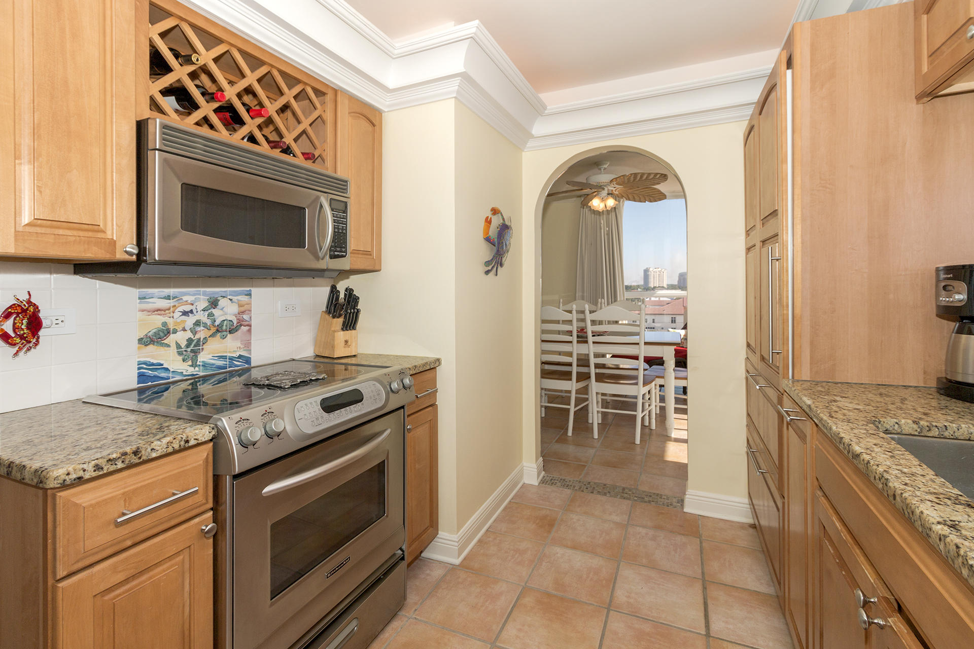 MAINSAIL CONDO PH 1 - Residential