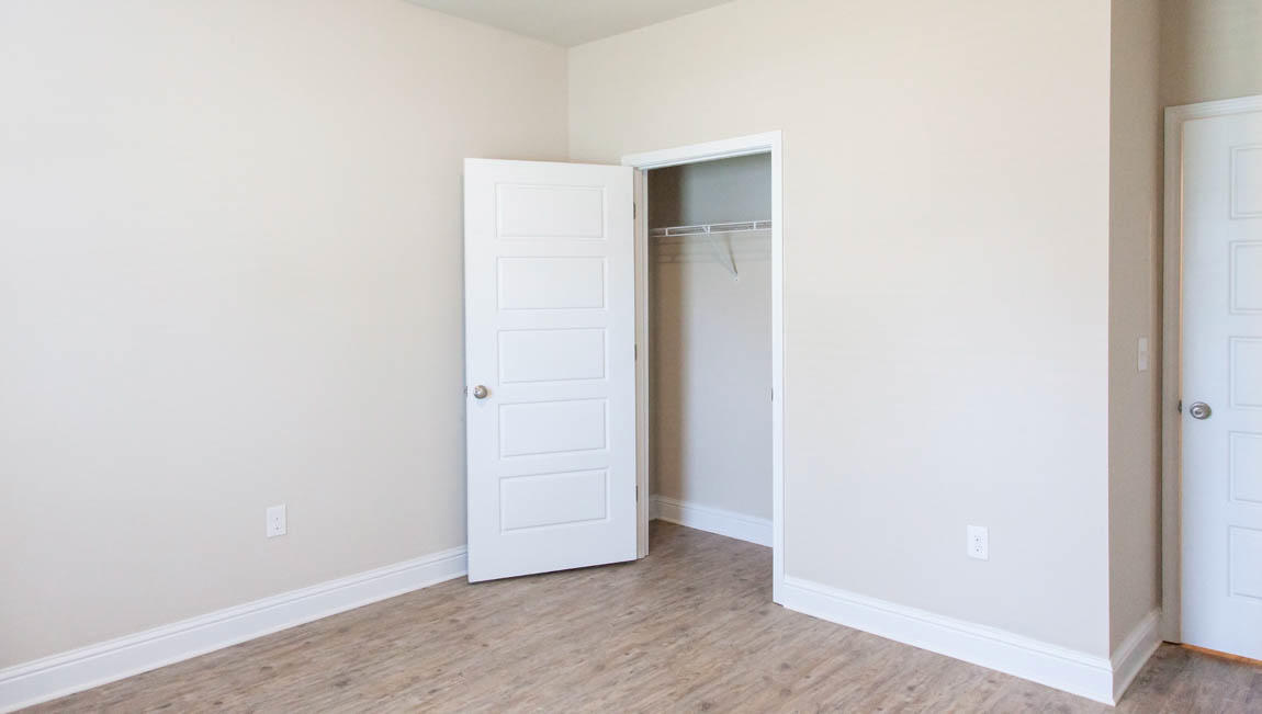 HAMMOCK BAY - FIREFLY - Residential