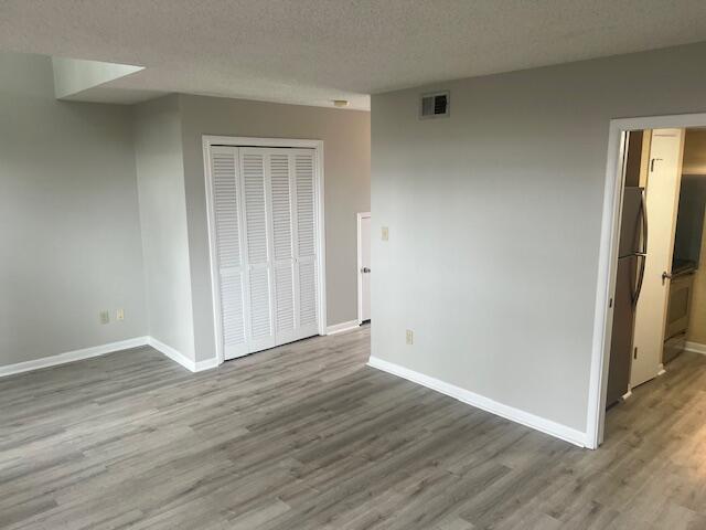 CASA DEL MAR - Residential Lease