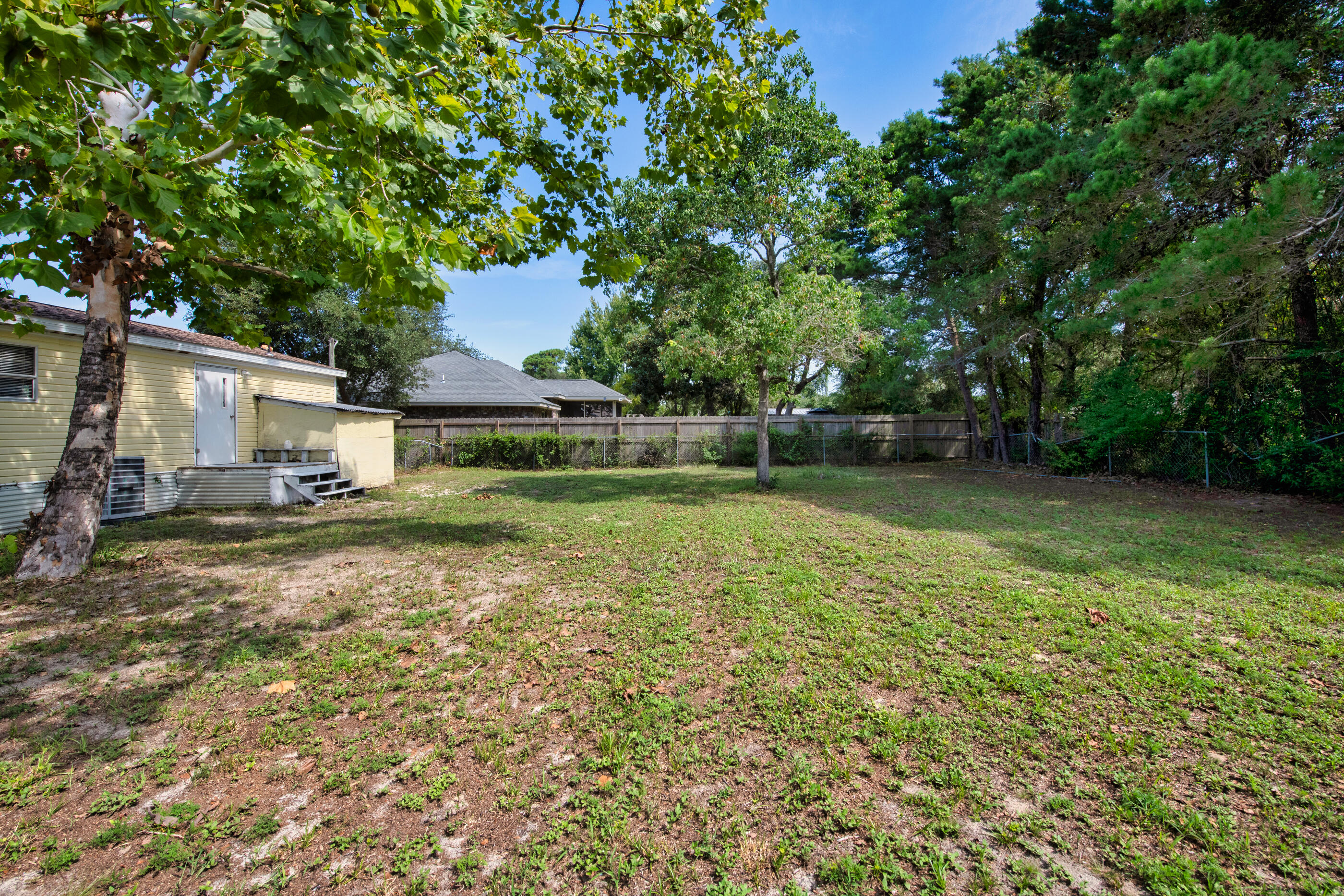 WYNNEHAVEN BEACH ESTATES - Residential