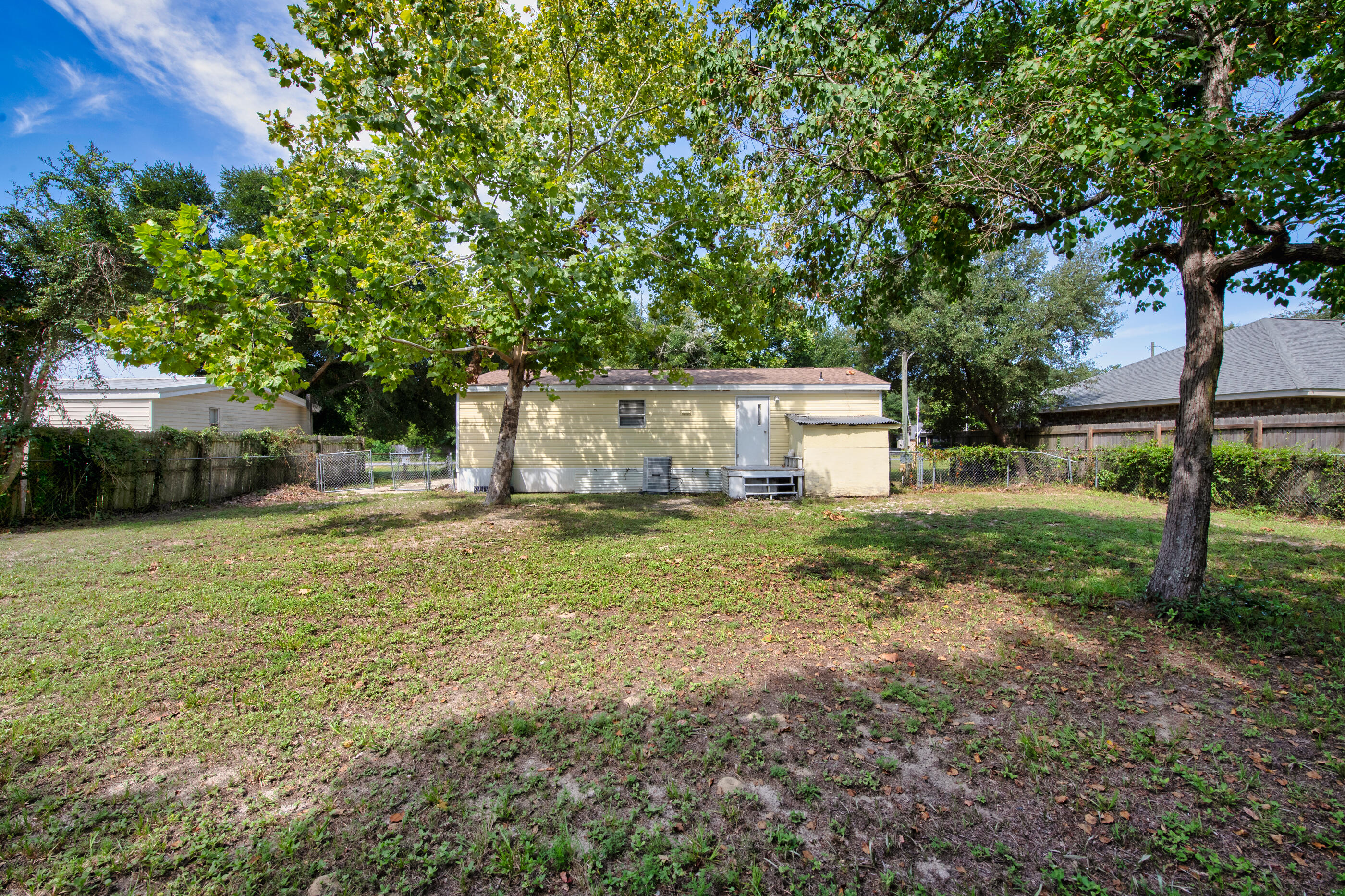 WYNNEHAVEN BEACH ESTATES - Residential