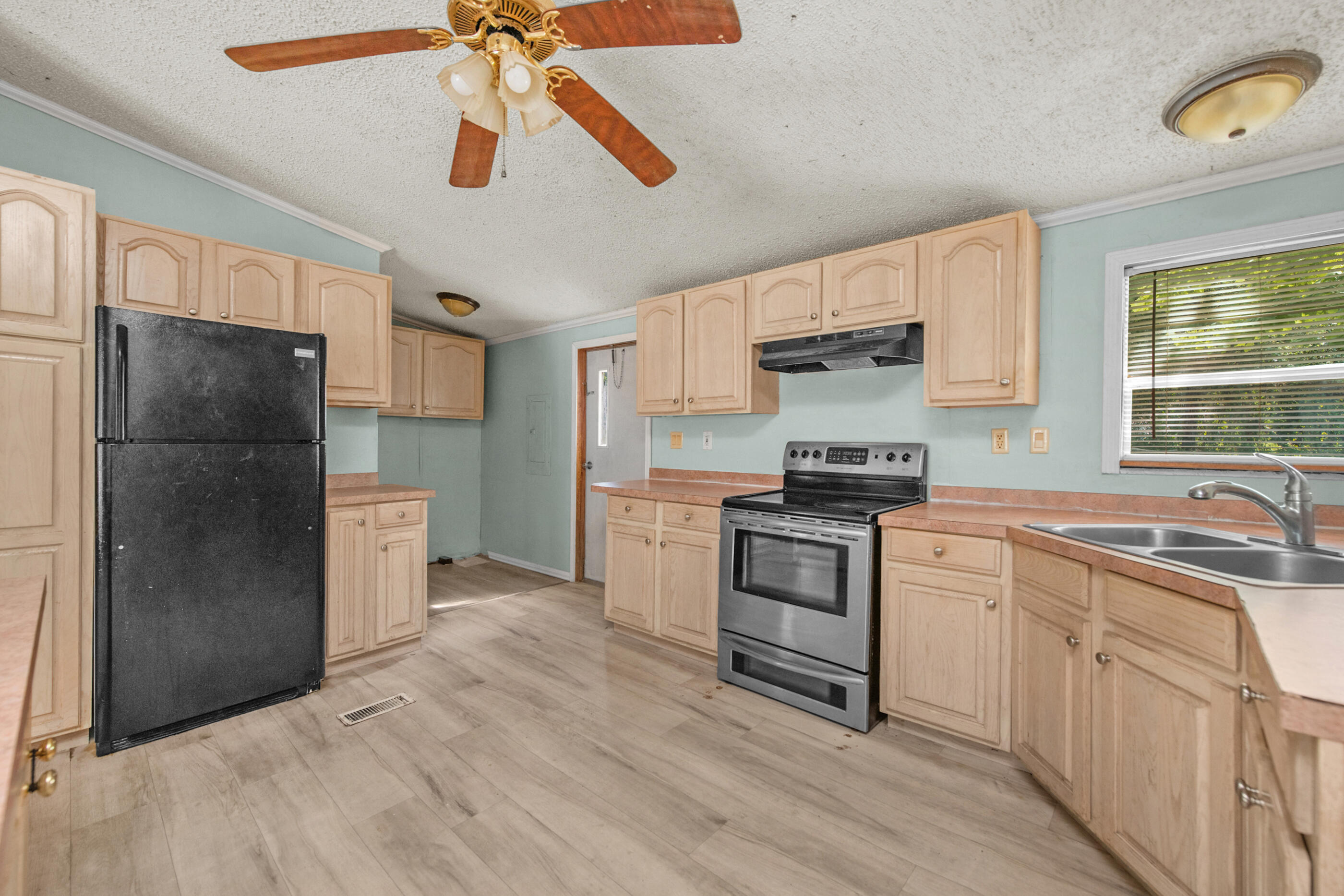 WYNNEHAVEN BEACH ESTATES - Residential