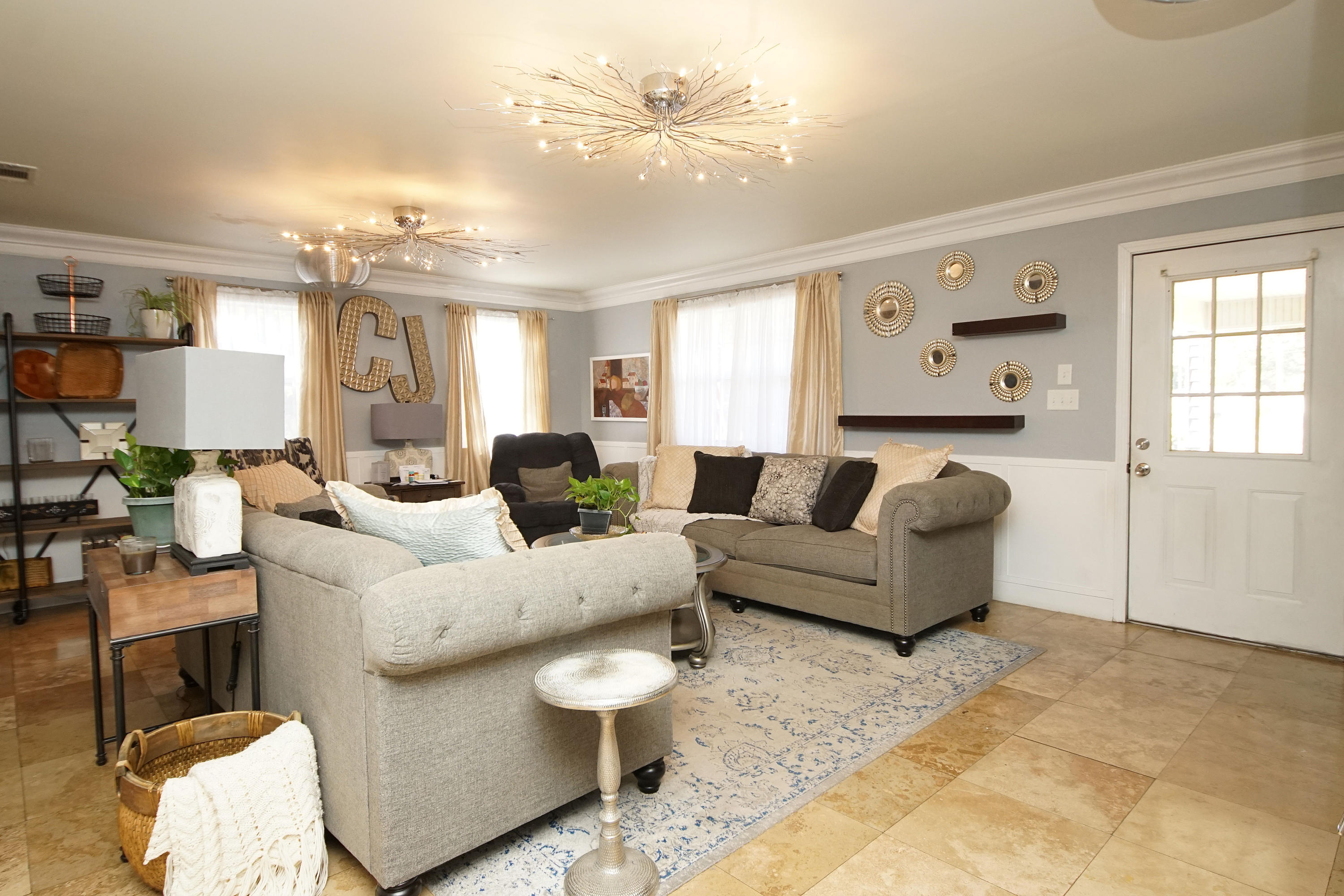 GARNIERS BEACH 3RD - Residential