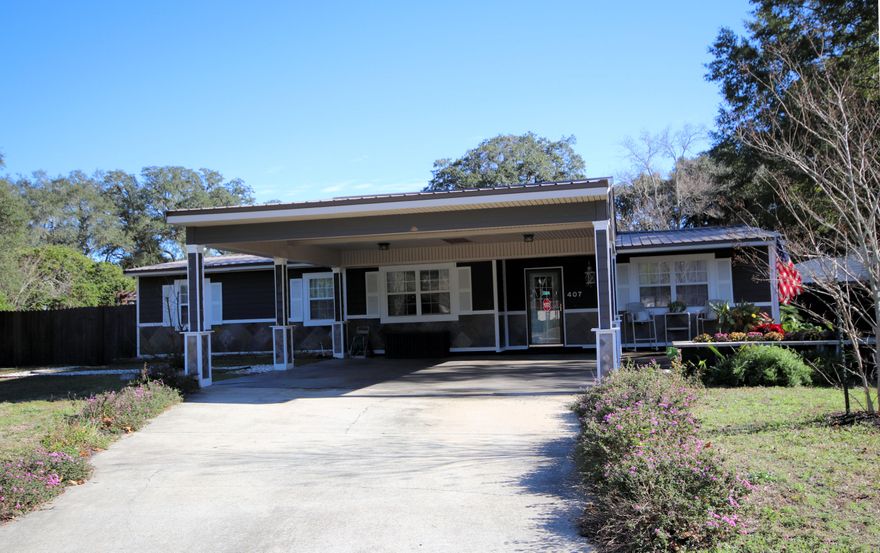 A unique find in the heart of Fort Walton Beach! Minutes away from both Hurlburt and Eglin AFB, beaches and great schools. This remodeled home is ready and waiting with a cozy setting to relax and a backyard paradise for endless Florida summers of fun! Stay dry as you enter through a beautifully constructed carport complete with attic space. The living room has an elegant feel with well-appointed built-in bookshelves. You'll find an updated full bathroom just off of the living room. Make you way into a chef's kitchen with incredible prep space, tons of cabinets, beautiful granite, a large island to have a family meal at, A GAS STOVE complete with stainless appliances. The formal dining flows nicely from the kitchen with a built-in bench seat. This home was made for entertaining!