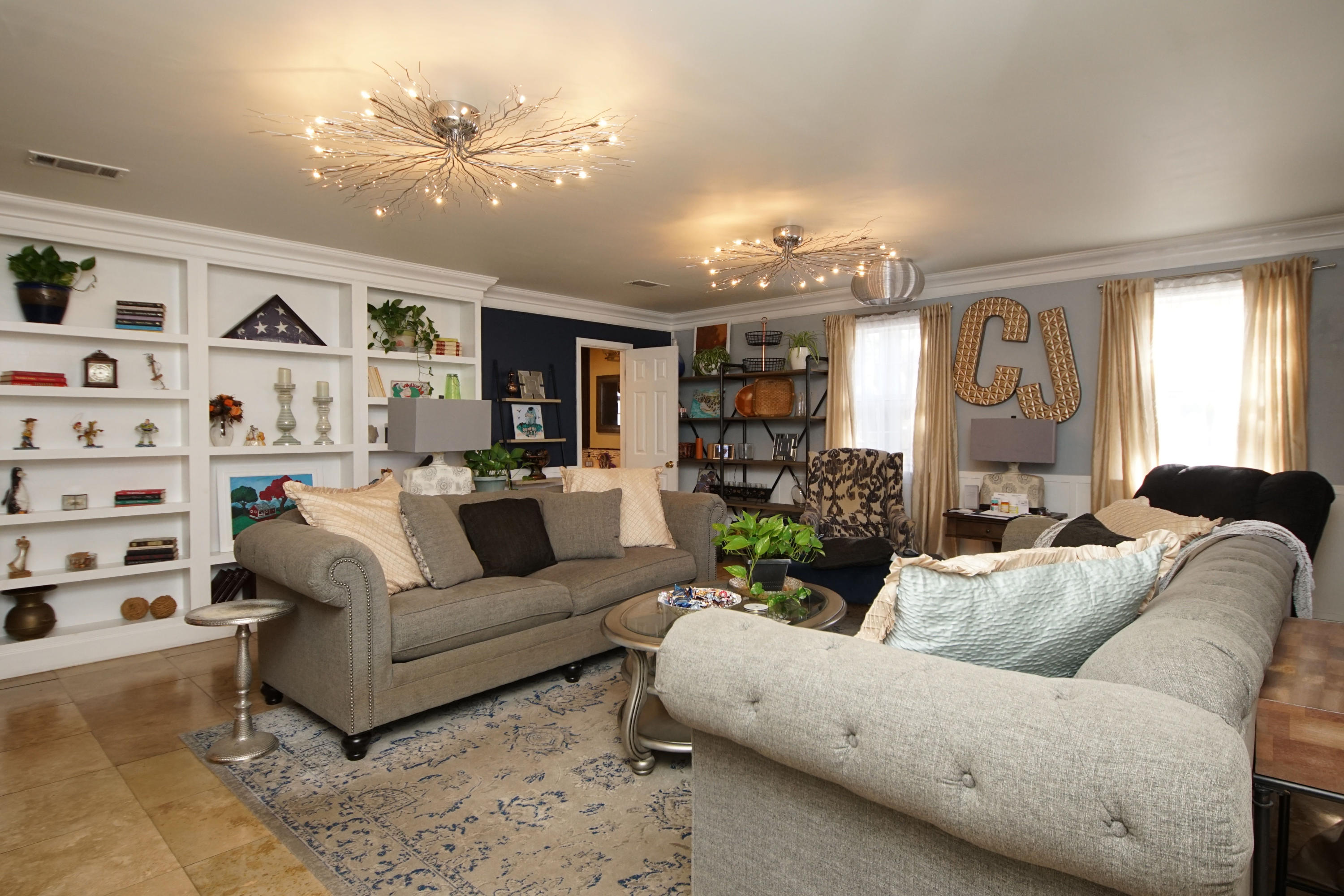 GARNIERS BEACH 3RD - Residential