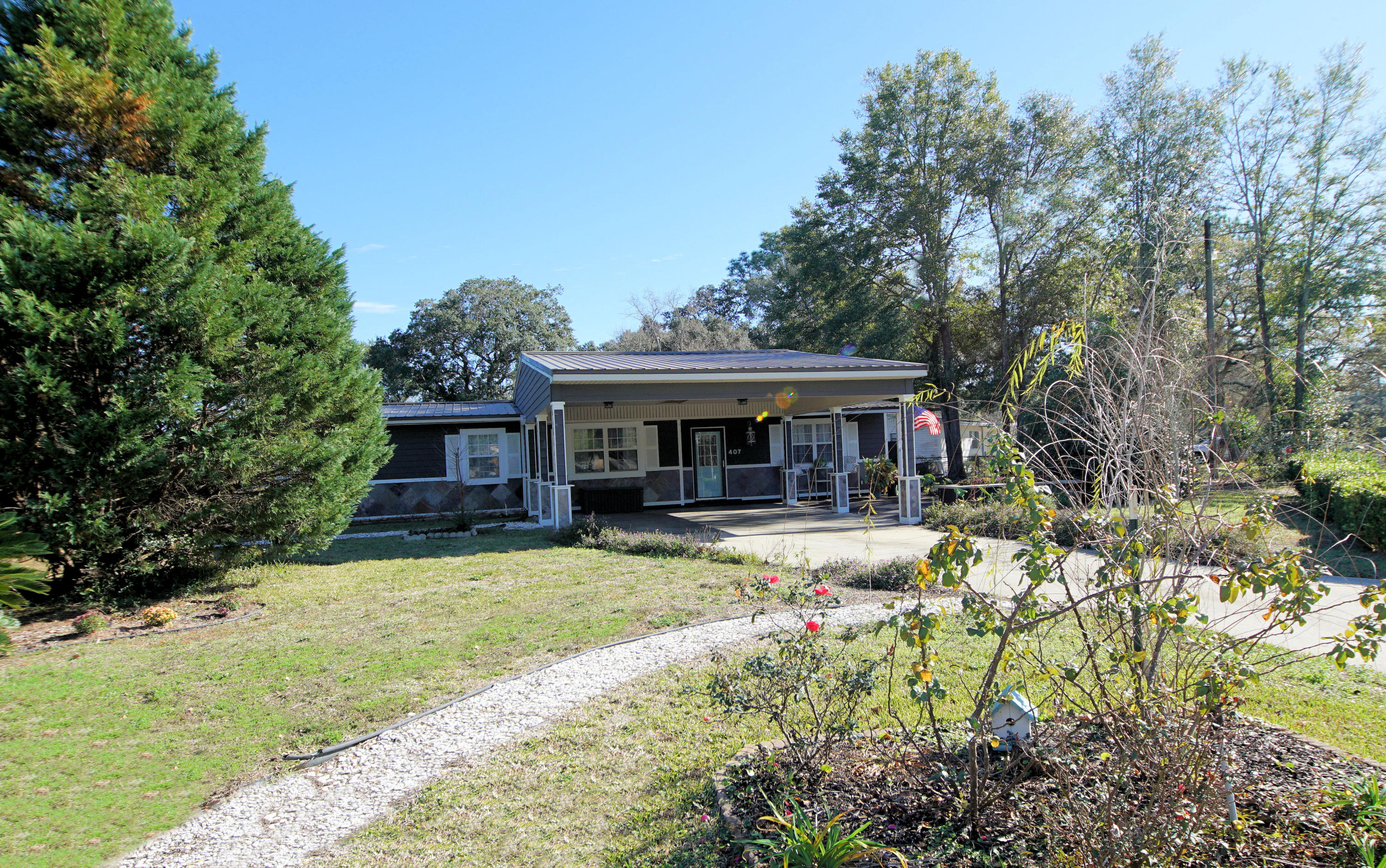 GARNIERS BEACH 3RD - Residential