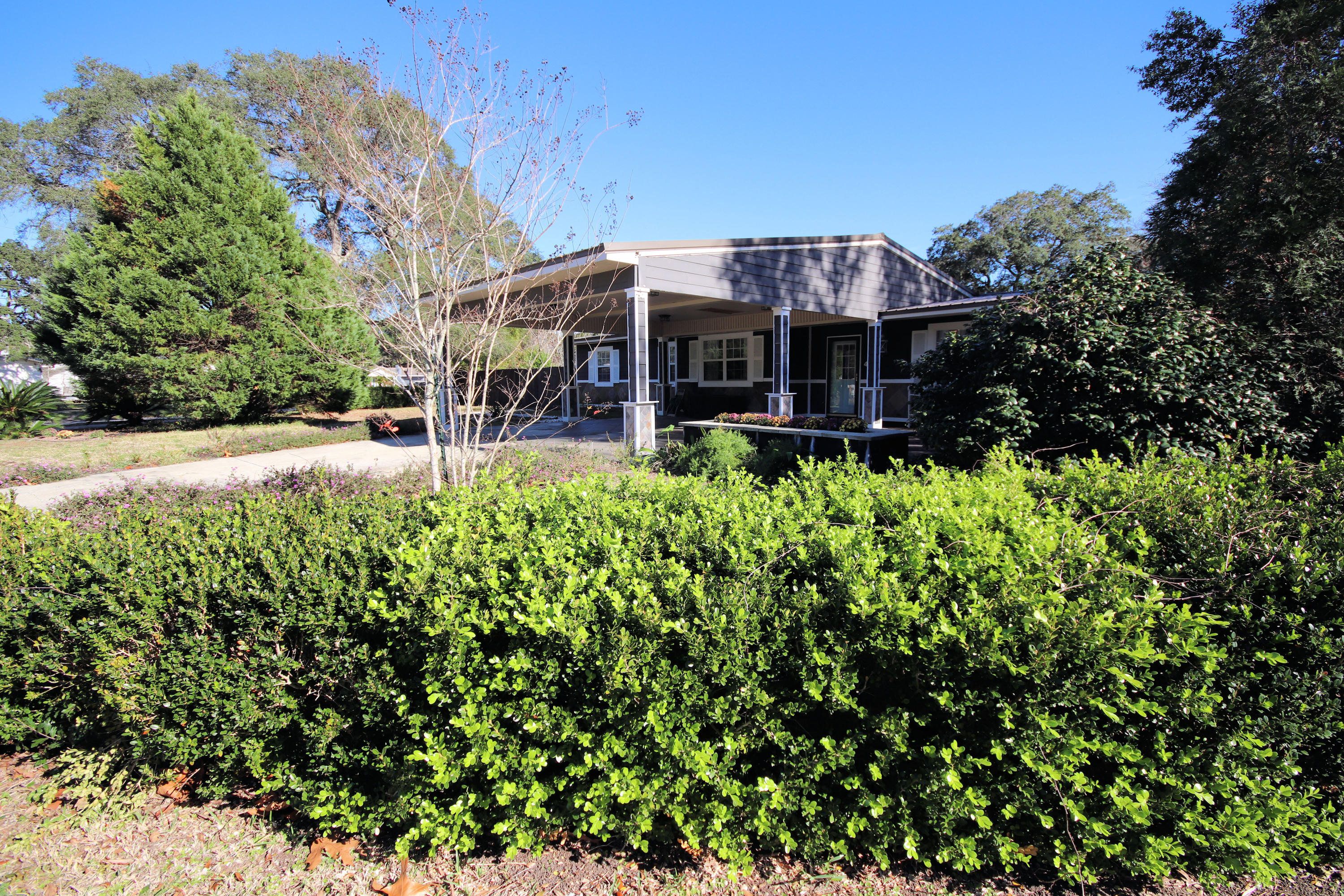 GARNIERS BEACH 3RD - Residential