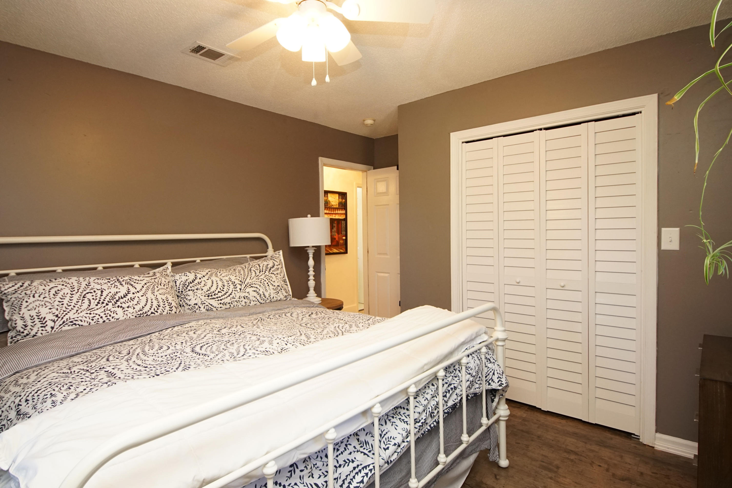 GARNIERS BEACH 3RD - Residential