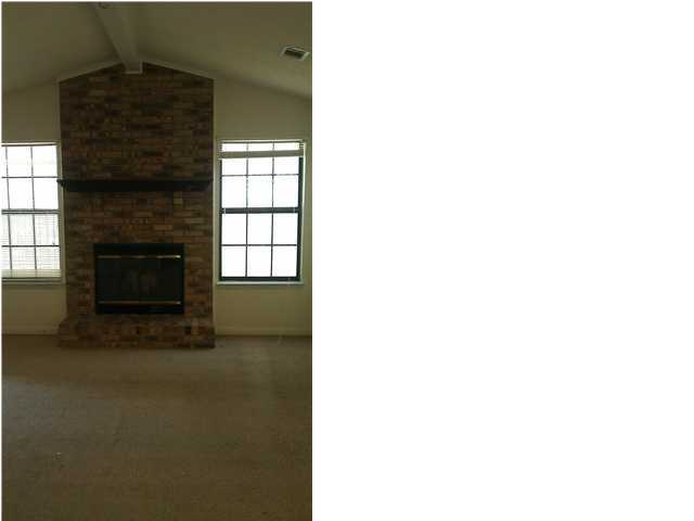 KELLY HILL ESTATES - Residential Lease