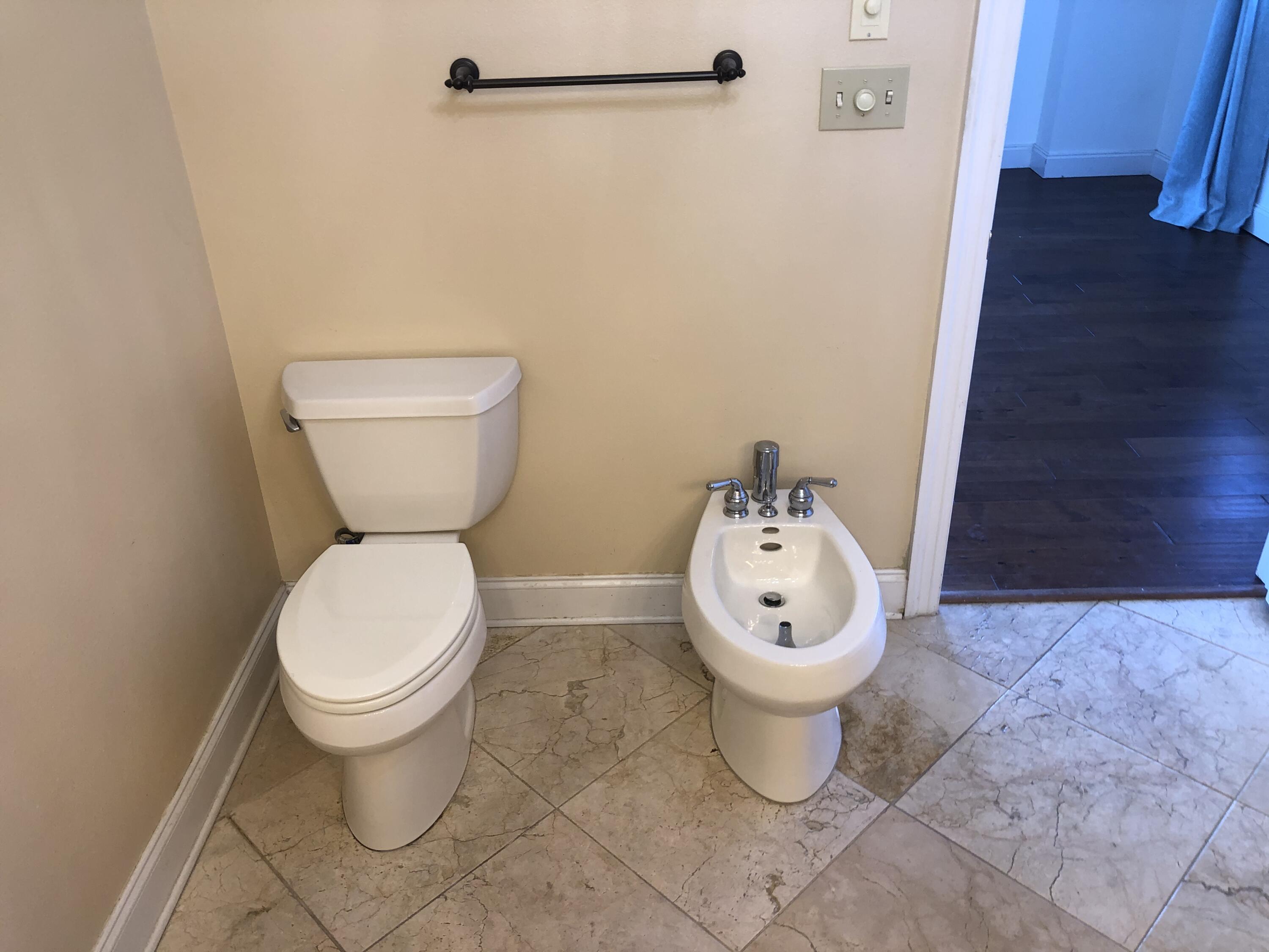 SIDES MORENO POINT WEST - Residential