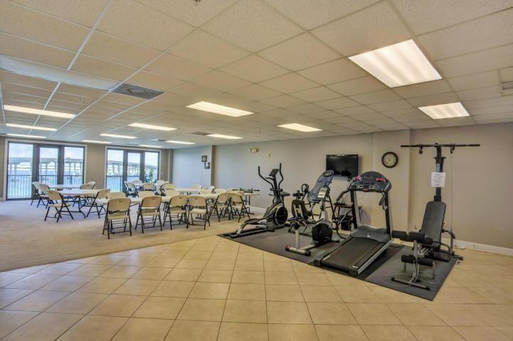 SIDES MORENO POINT WEST - Residential