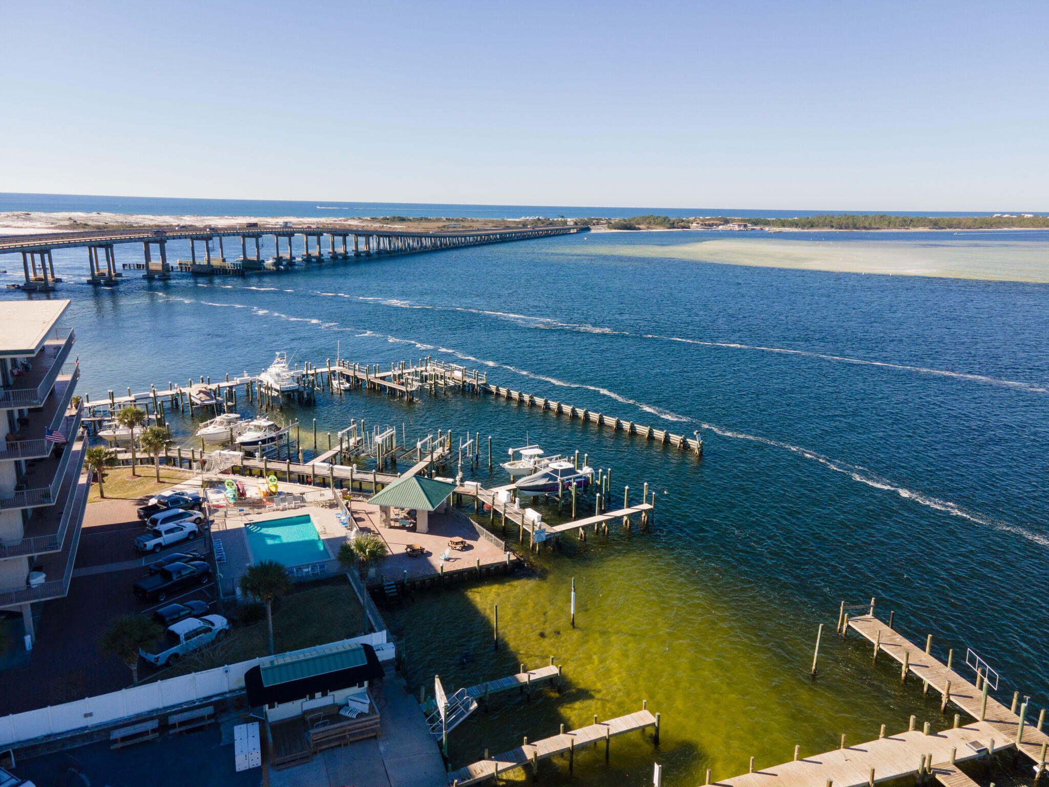 SIDES MORENO POINT WEST - Residential