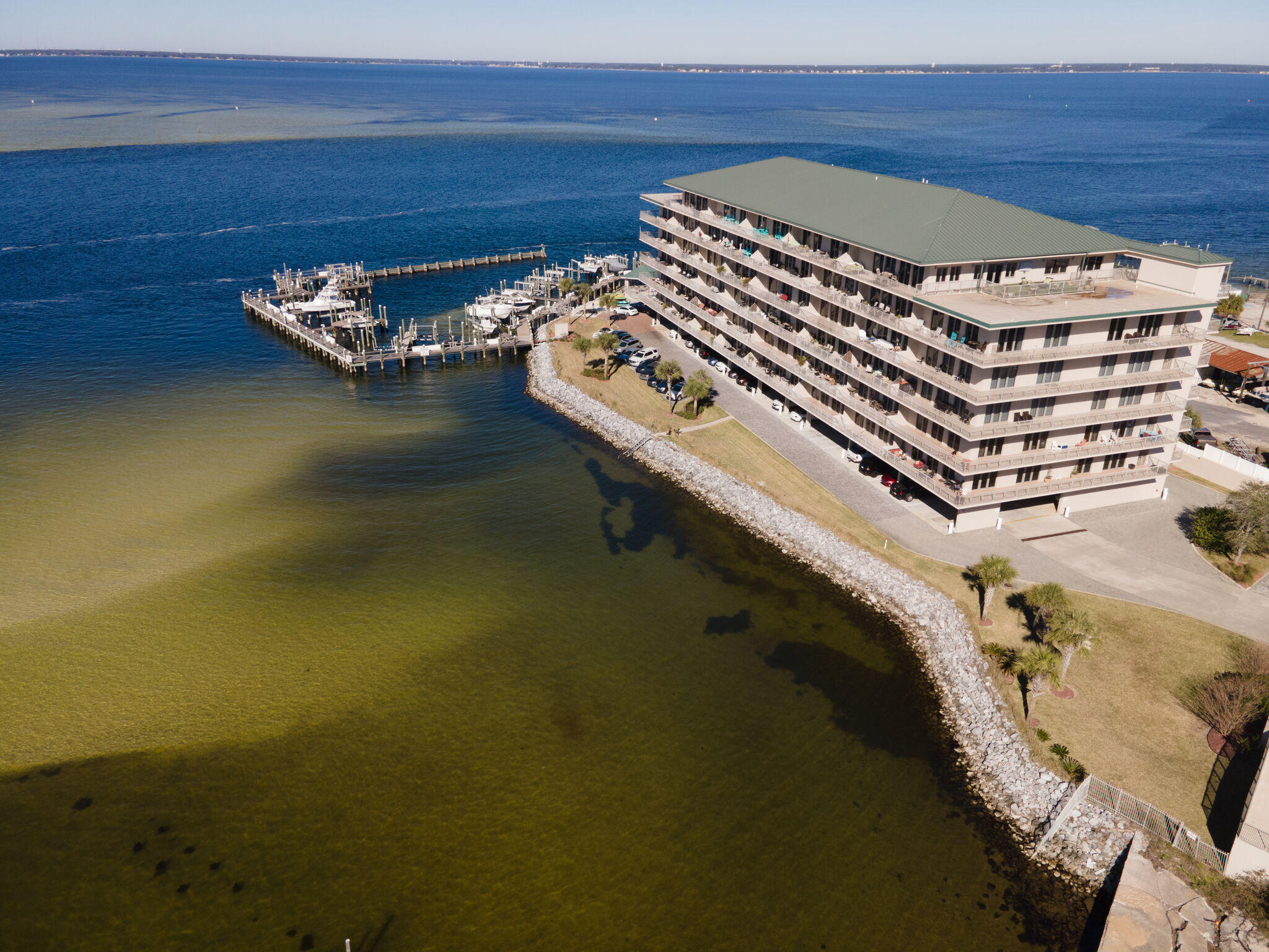 SIDES MORENO POINT WEST - Residential