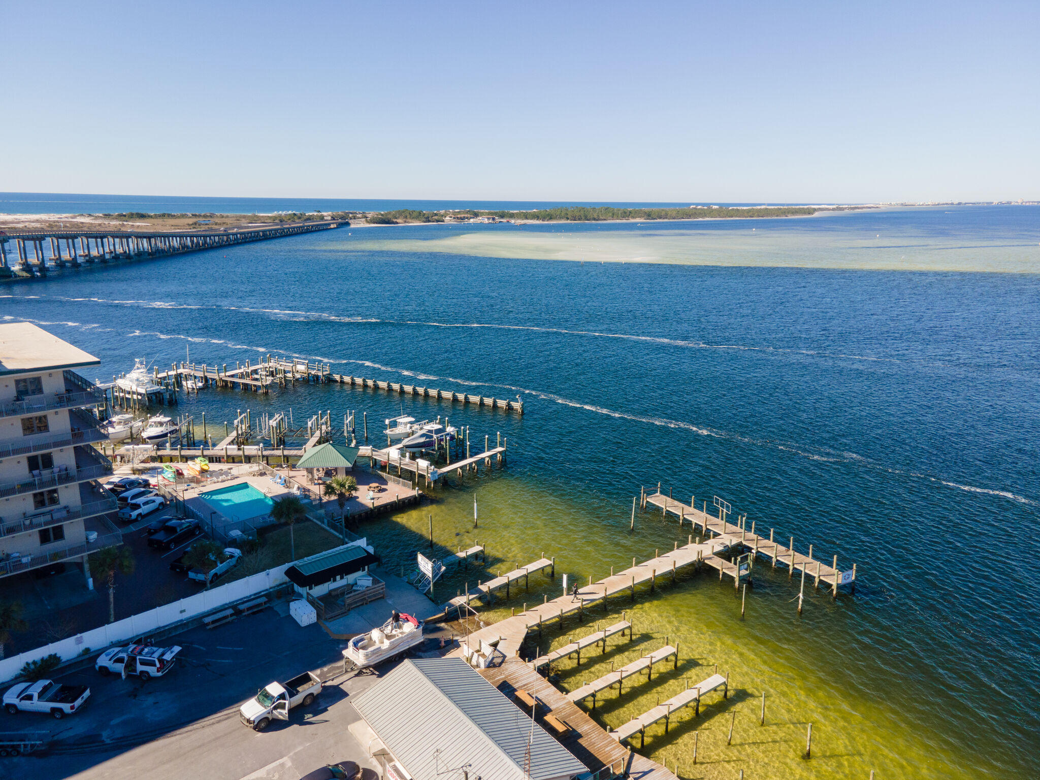 SIDES MORENO POINT WEST - Residential