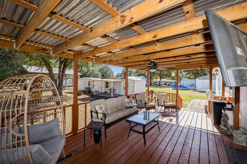 SLEEPY HAMMOCK FARMS - Residential