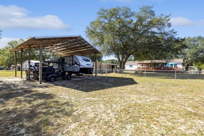 SLEEPY HAMMOCK FARMS - Residential