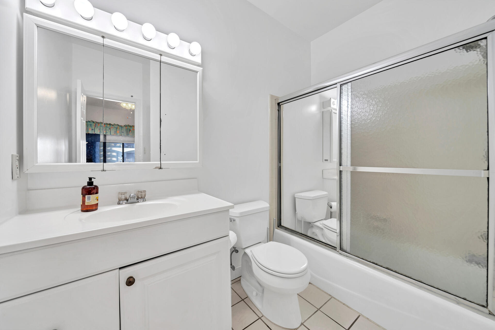 PALMS AT SEAGROVE CONDO UNIT A - Residential