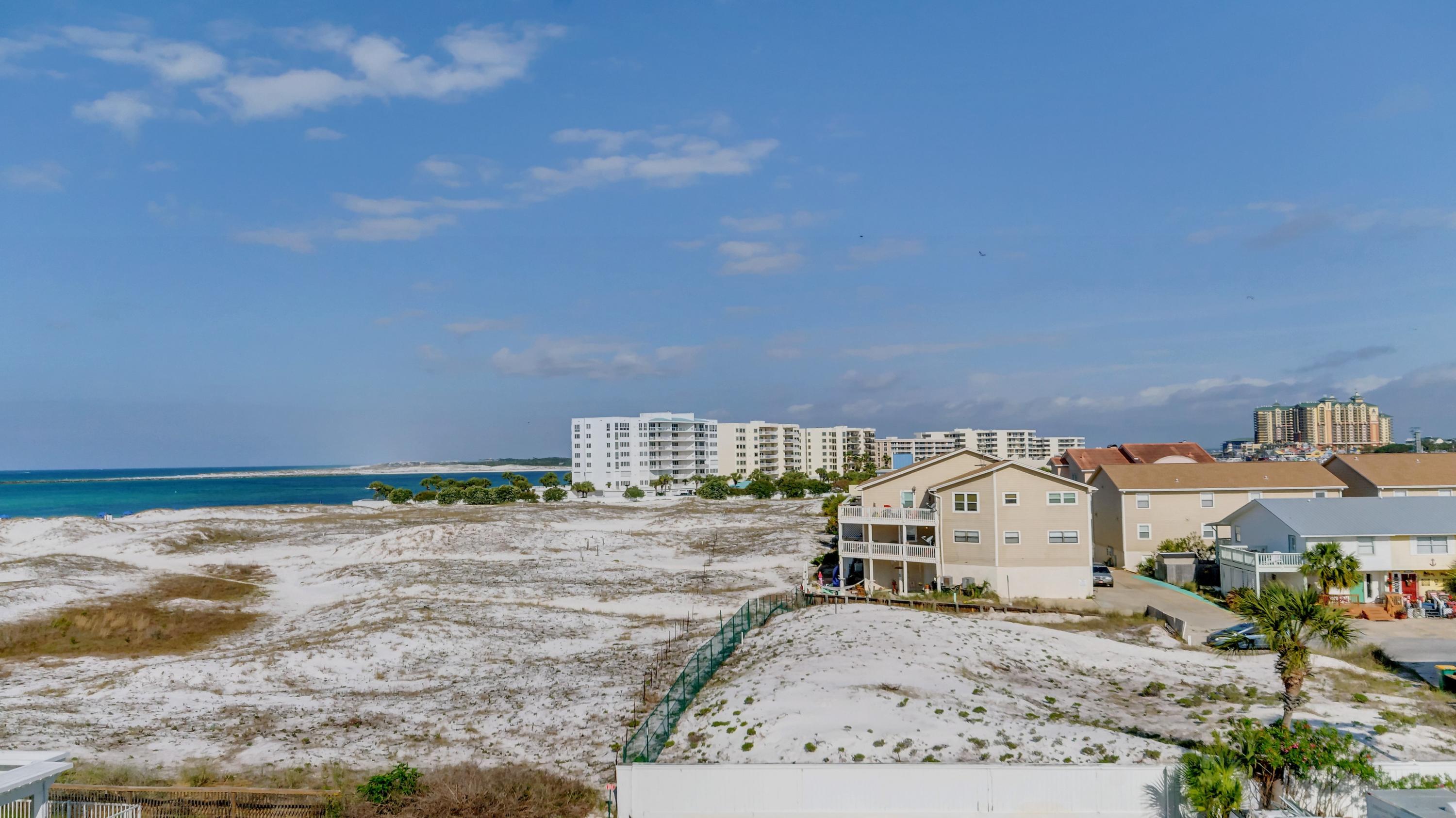 MAGNOLIA HOUSE - Residential