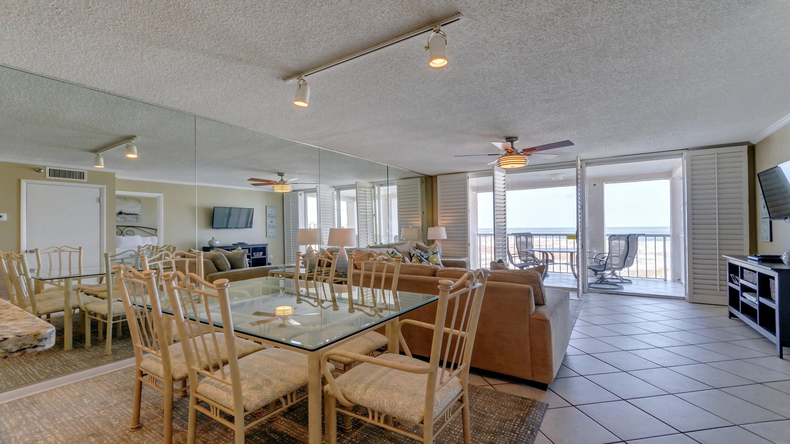 MAGNOLIA HOUSE - Residential