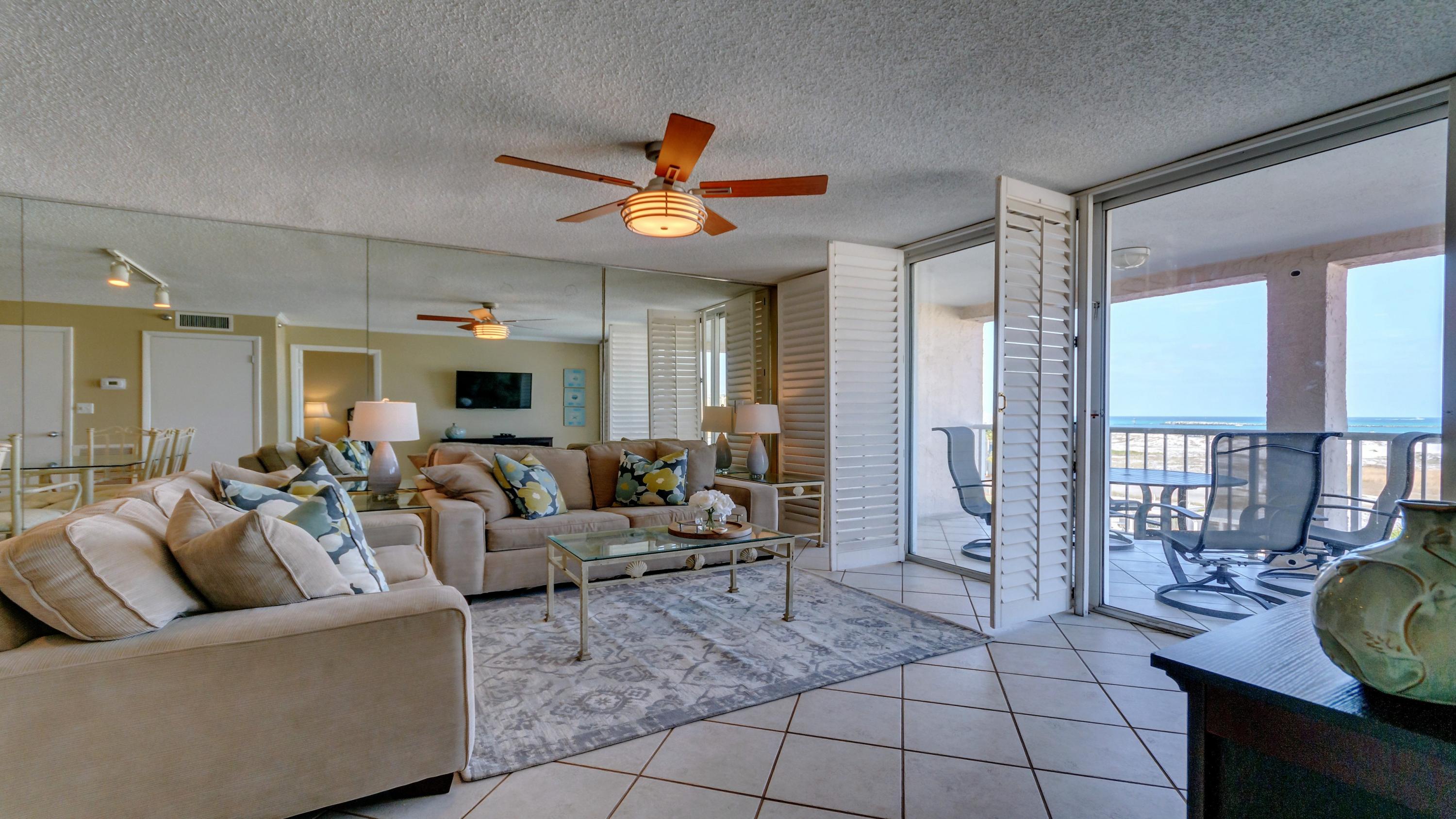 MAGNOLIA HOUSE - Residential