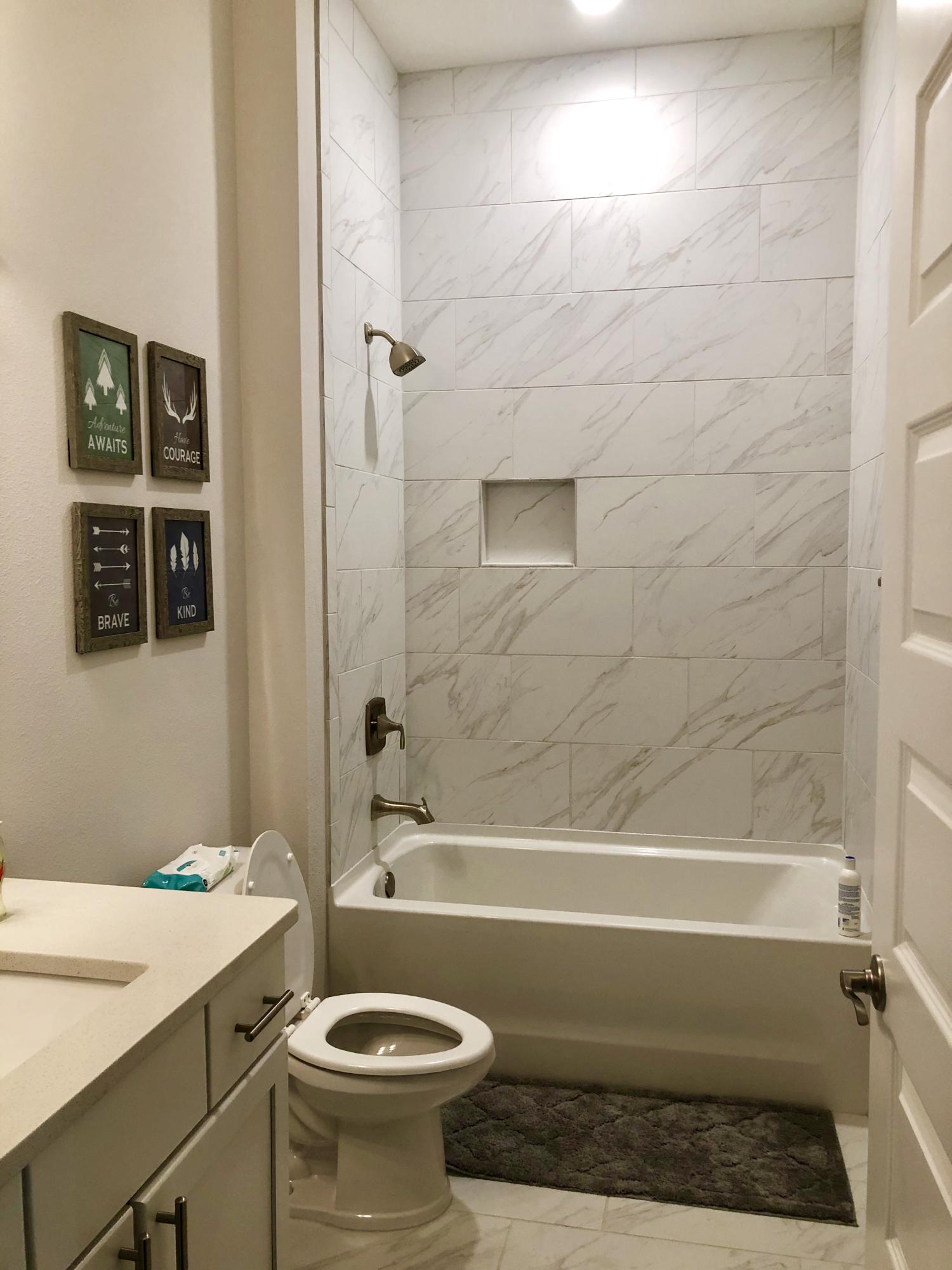 EAGLE BAY - Residential