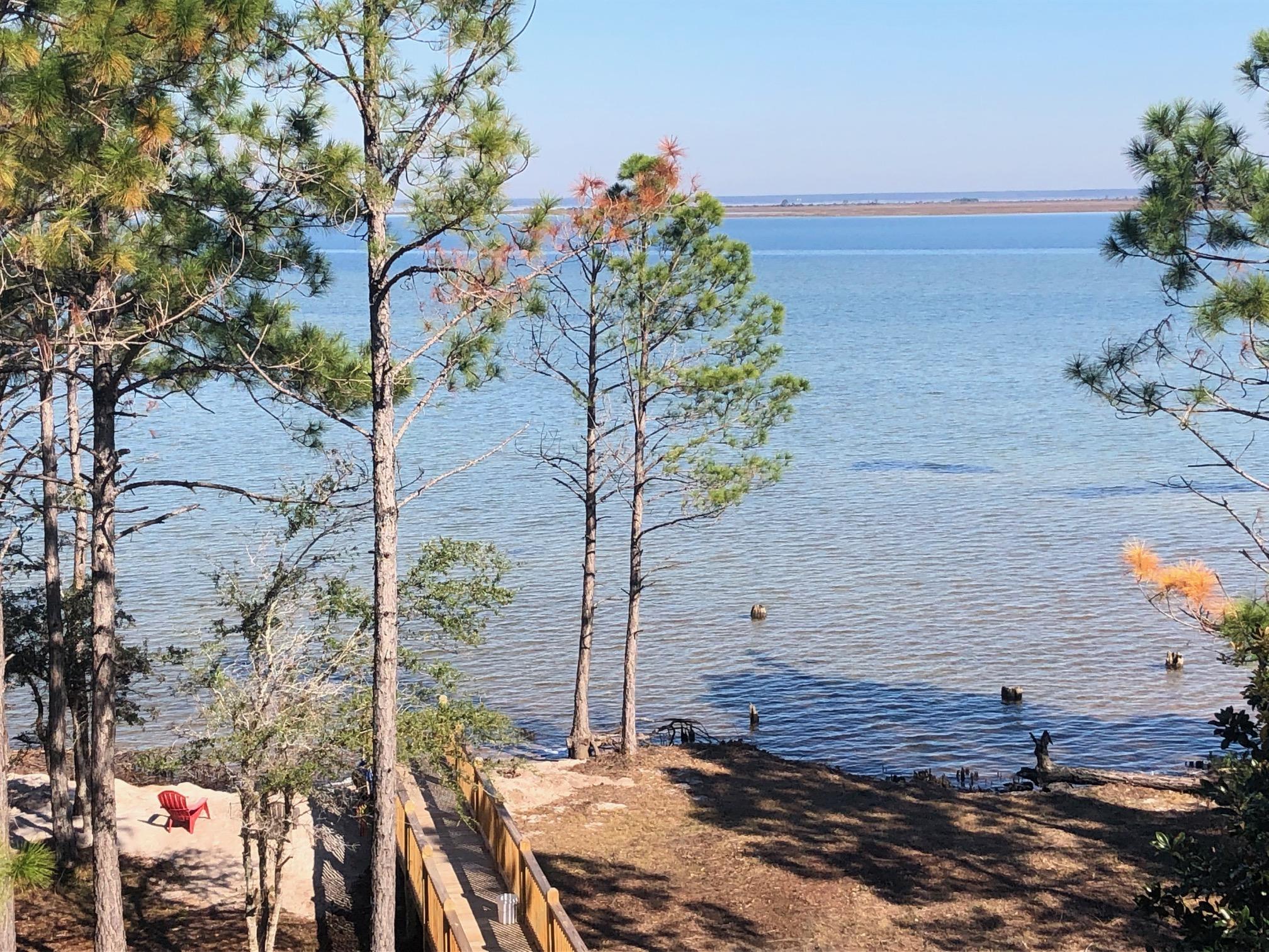 EAGLE BAY - Residential