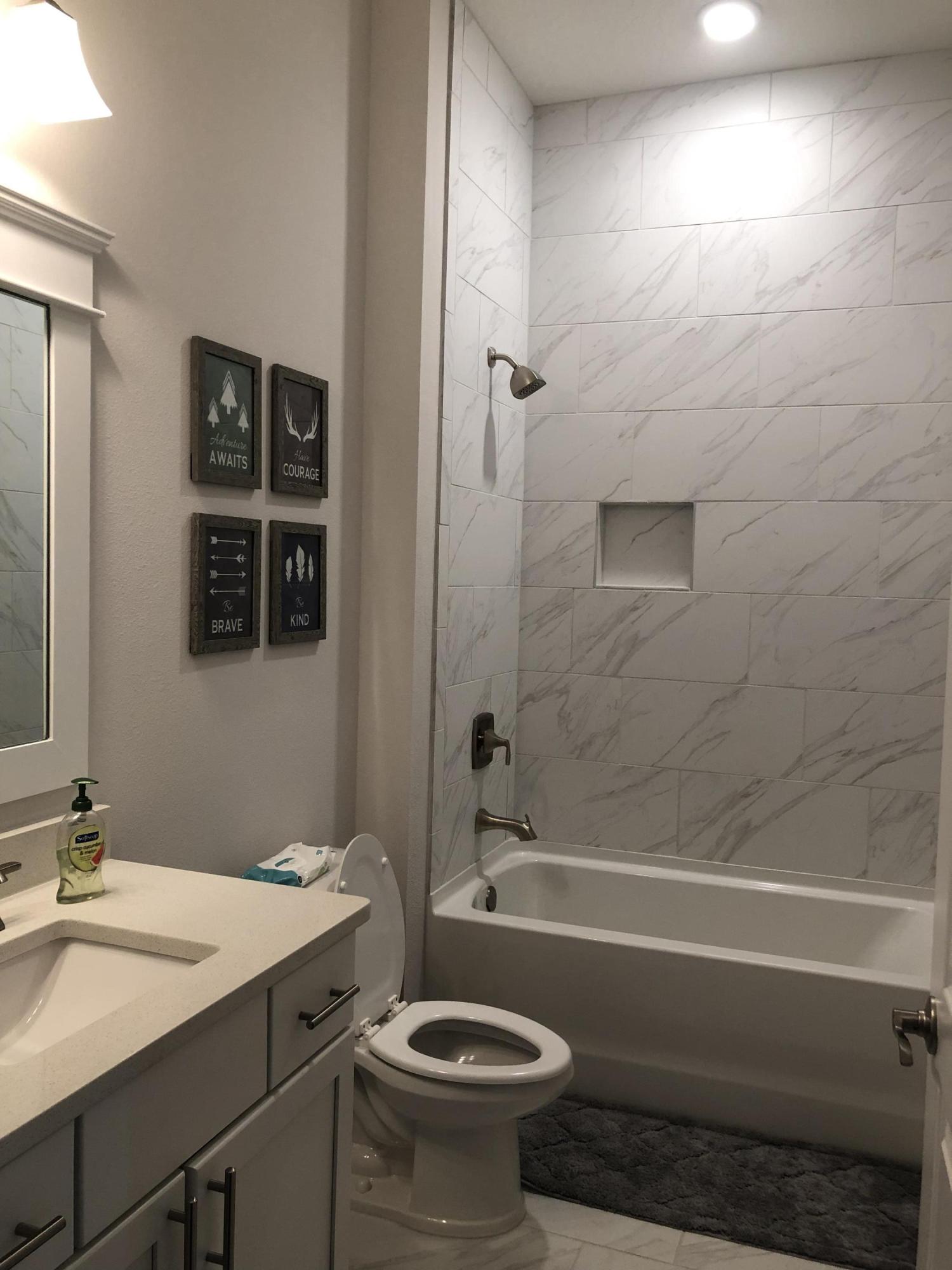 EAGLE BAY - Residential