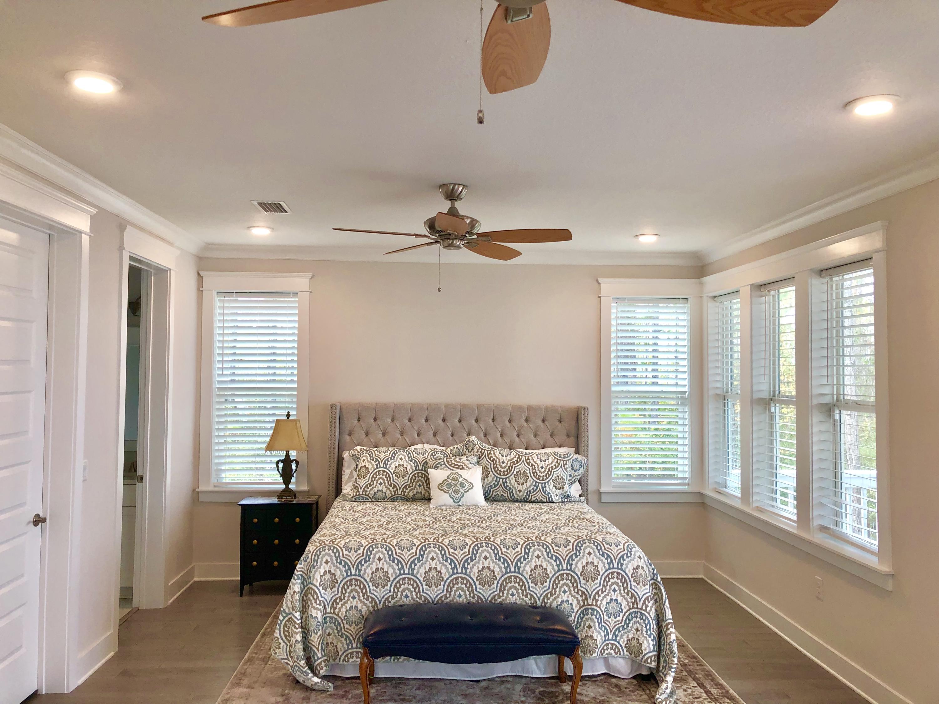 EAGLE BAY - Residential