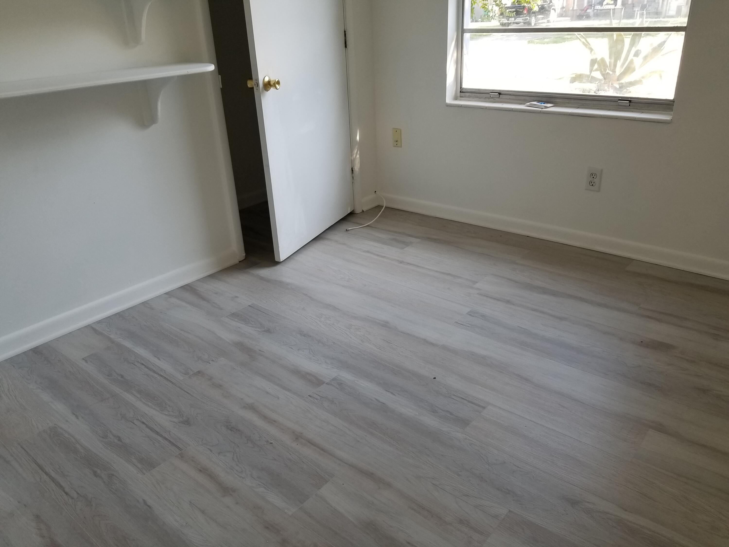 WINTHROP PLACE, 1st Addition - Residential