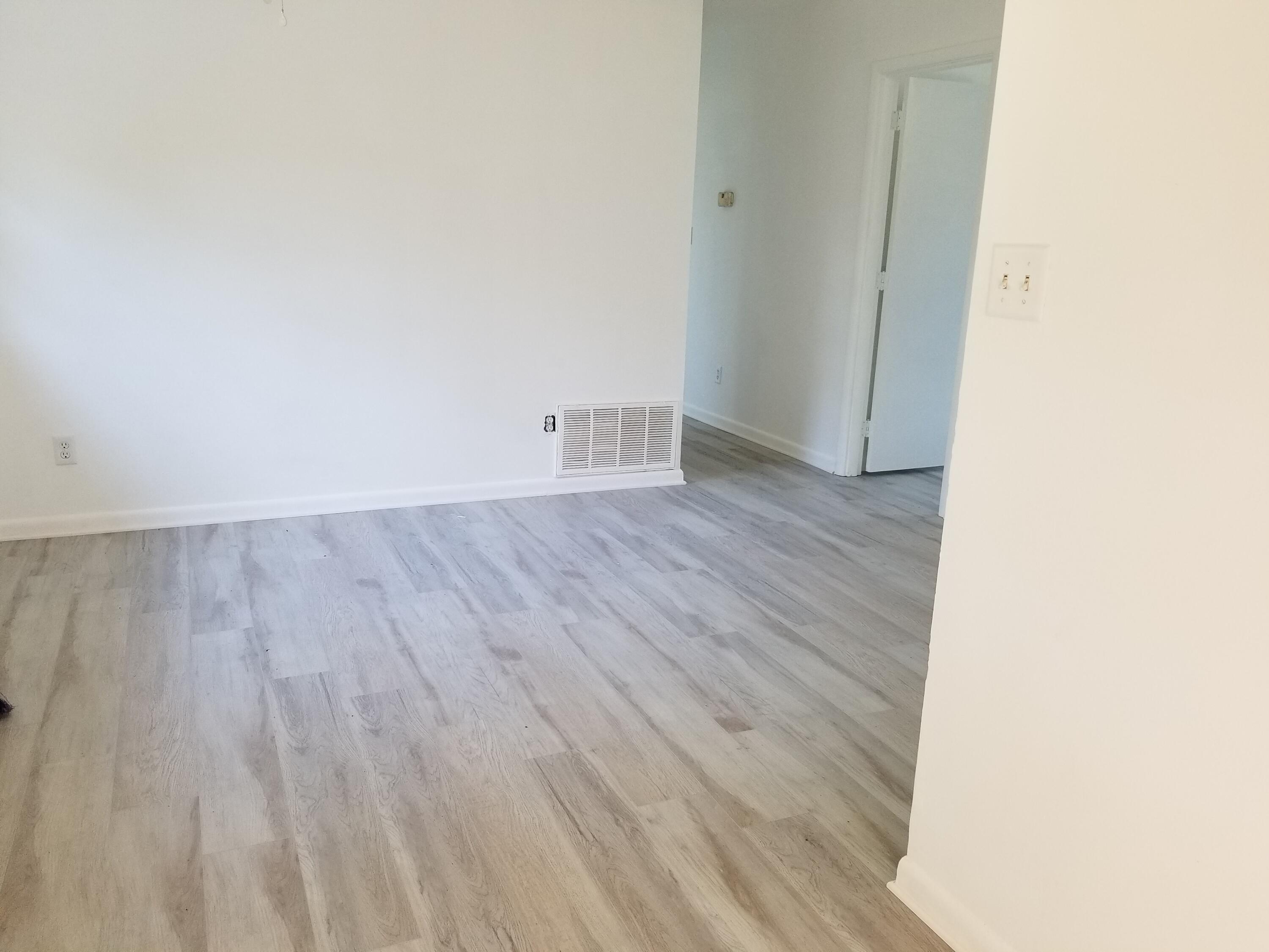 WINTHROP PLACE, 1st Addition - Residential