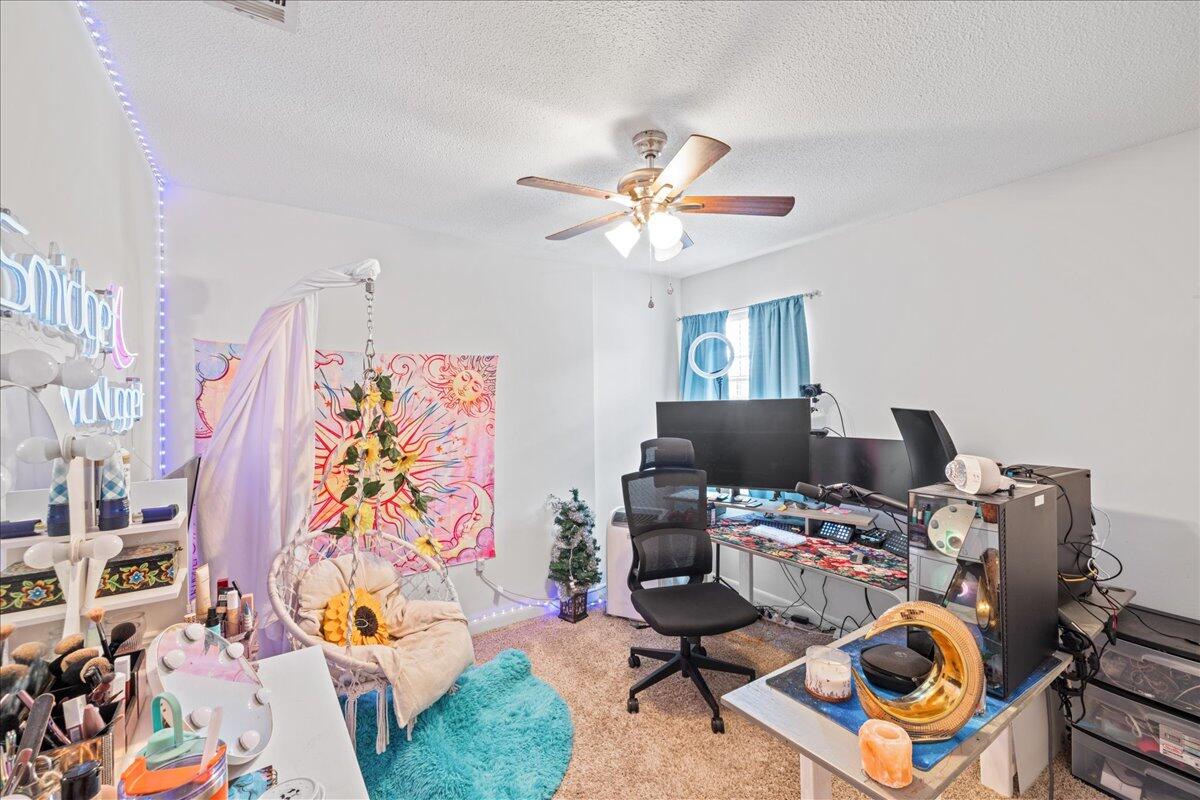 GREEN ARBOR T/H - Residential