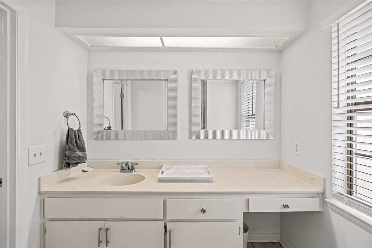 GREEN ARBOR T/H - Residential