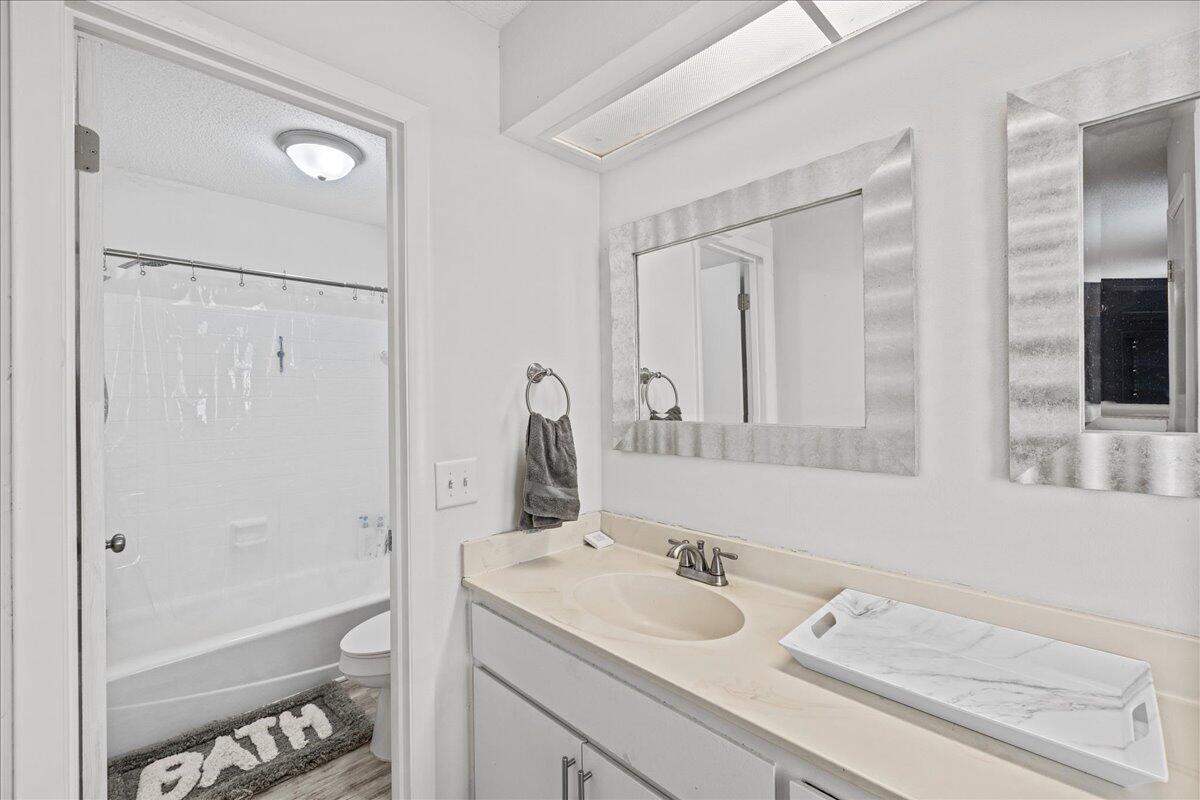 GREEN ARBOR T/H - Residential